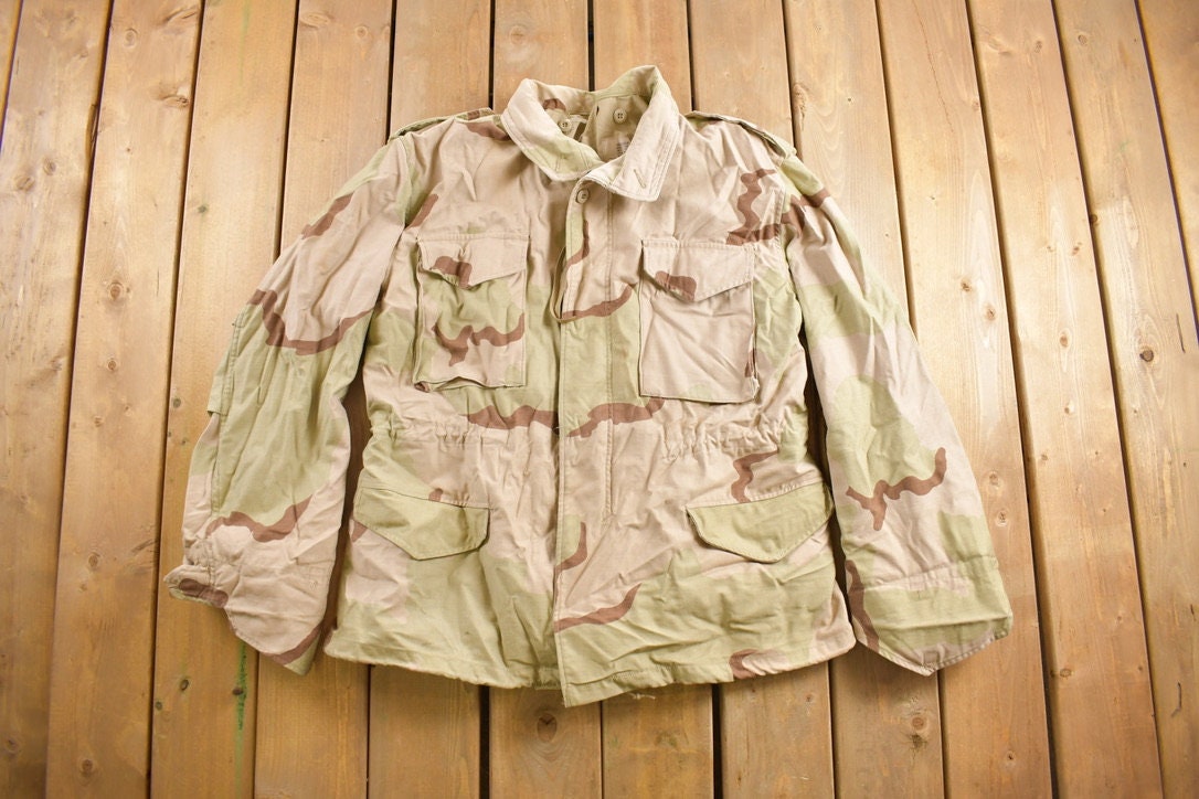 Vintage 2001 Military Desert Camo Cold Weather Jacket