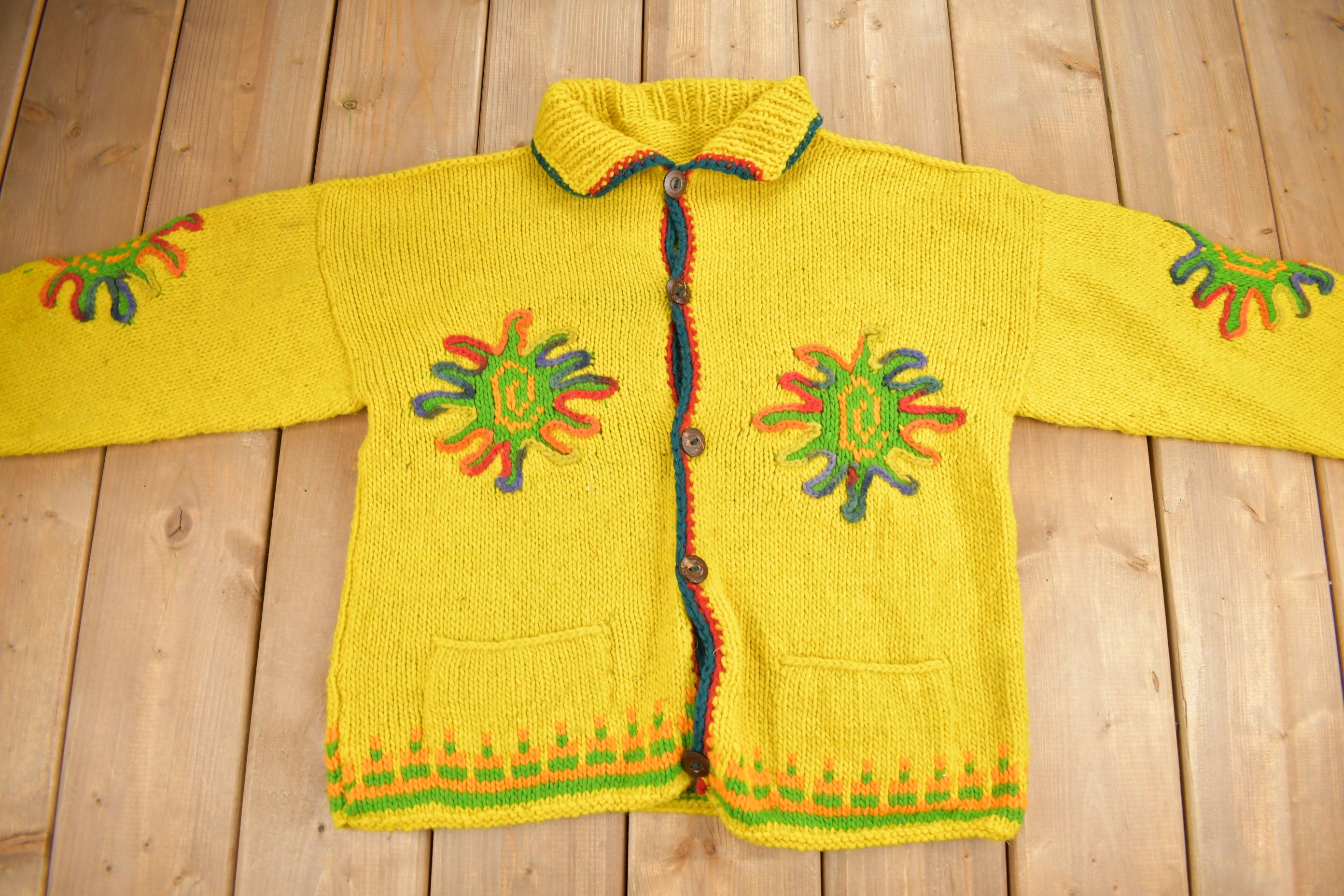Vintage 1960s Psychedelic Style Wool Knit Sweater