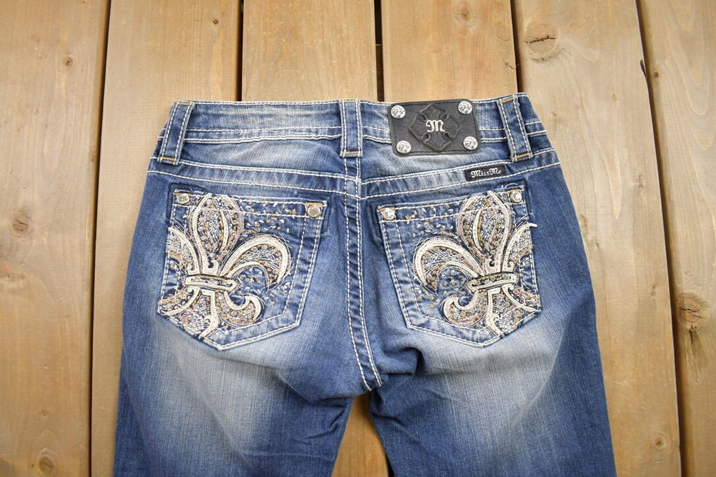 Vintage Y2K Miss Me Bedazzled Low Rise Jeans Size 26x31