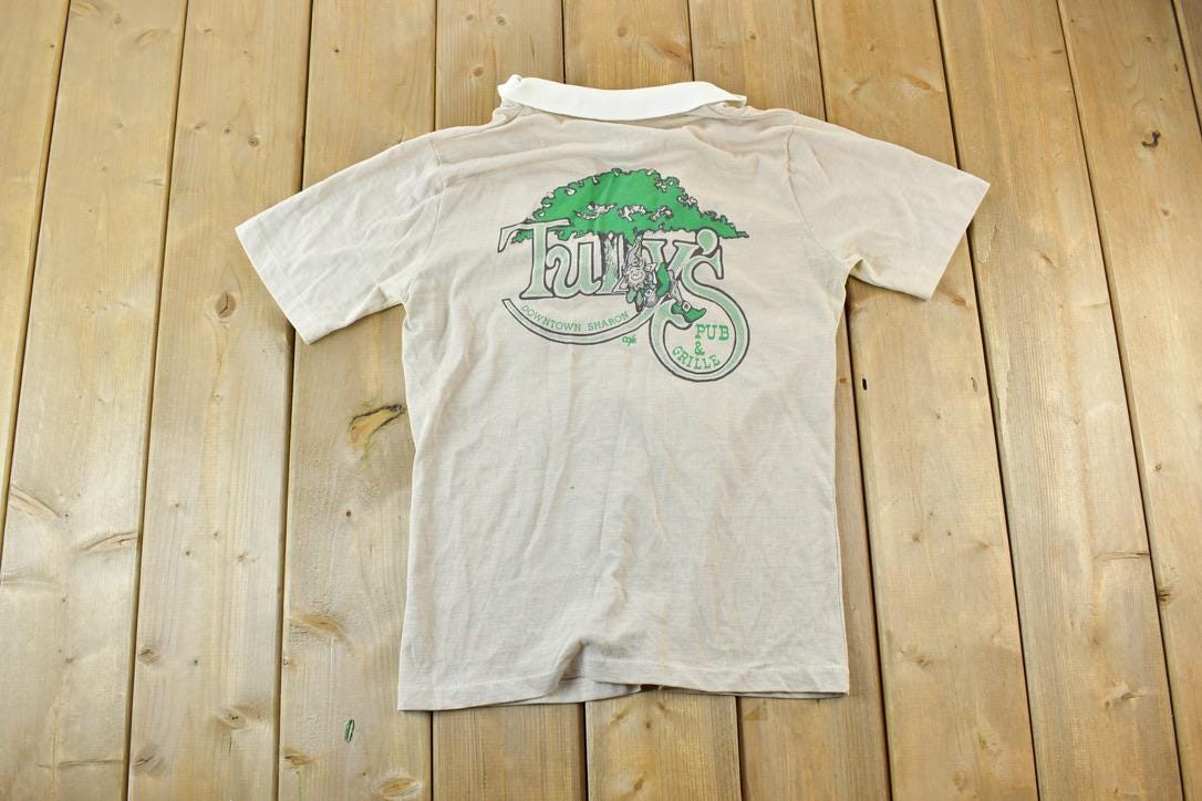 Vintage 1980s Tullys Bar And Grille Button Up Shirt