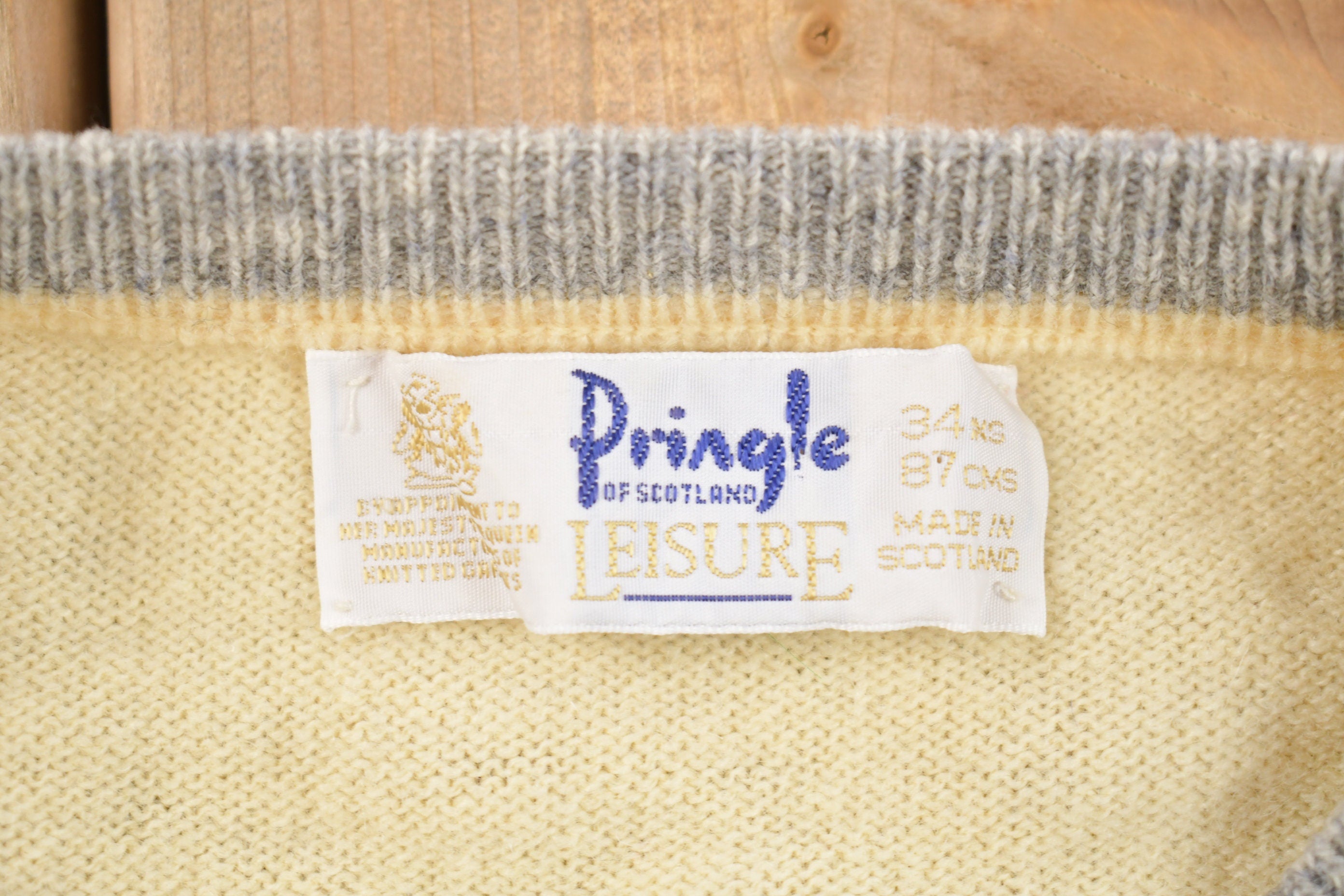 Vintage 1980s Pringle Knitted Crewneck Sweater