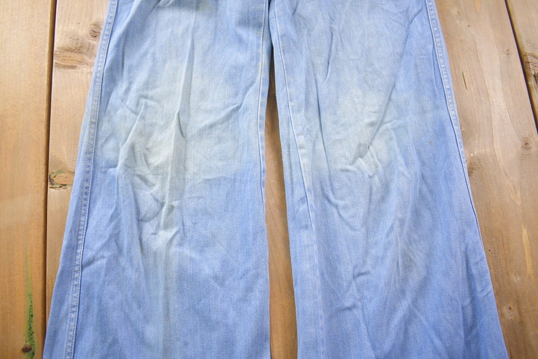 Vintage 1970s FoxMoor Bell Bottom Jeans Size 28 x 32.5