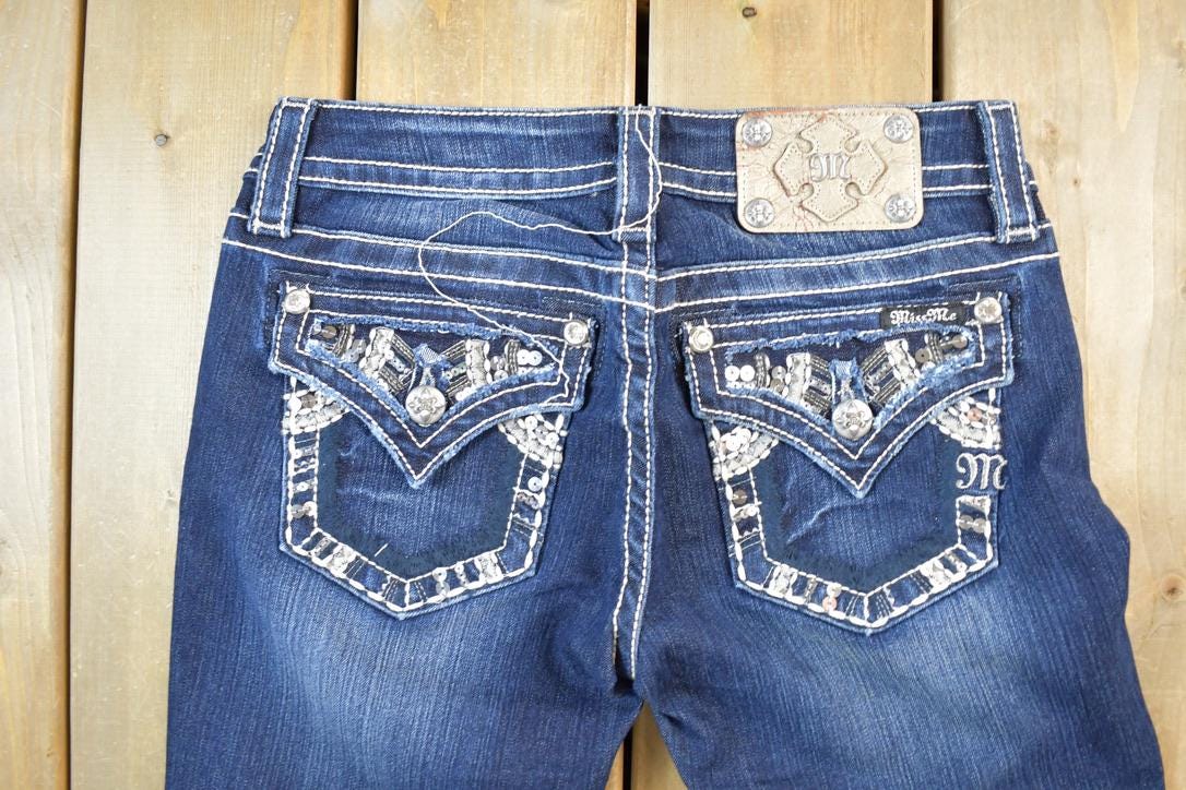 Vintage Y2K Miss Me Bedazzled Low Rise Jeans Size 26x31