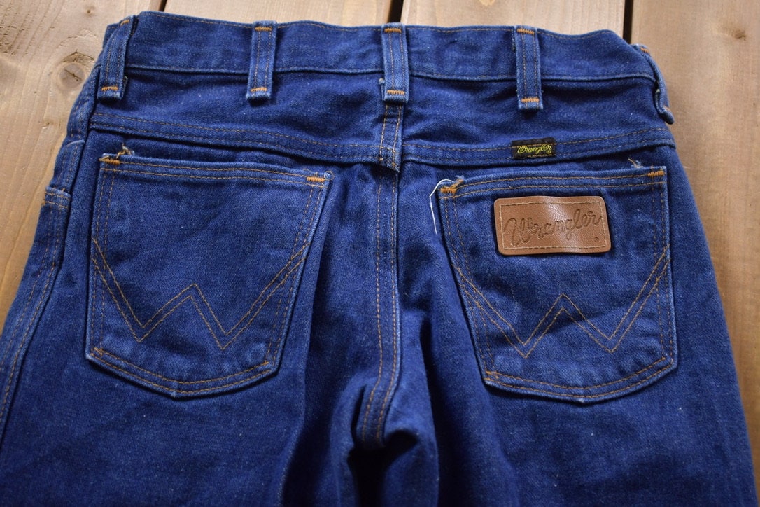 Vintage 1970s Wrangler Bell Bottom Jeans Size 26 x 27