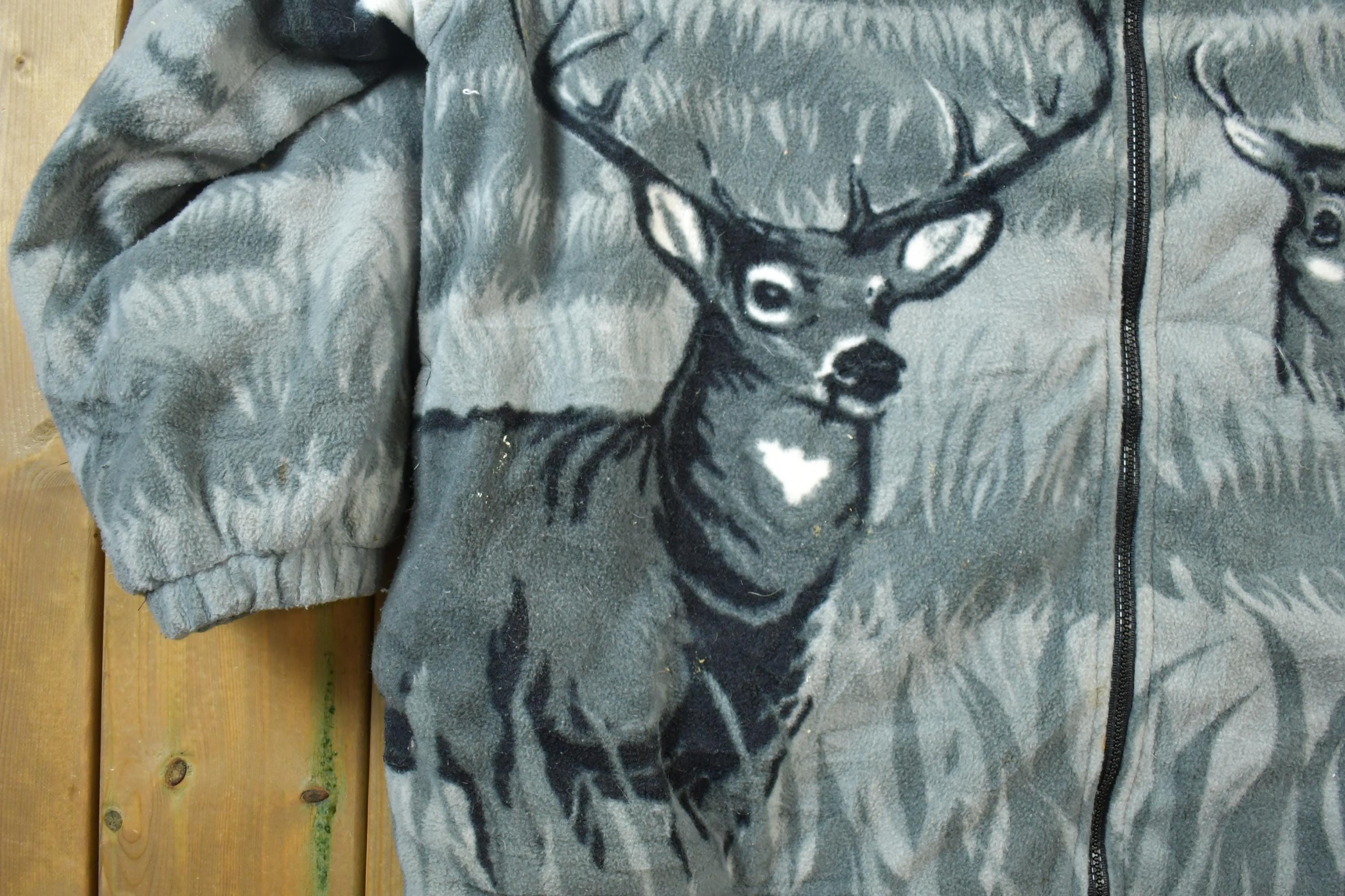 Vintage 1990s All Over Print Big Buck Deer Fleece Sweater