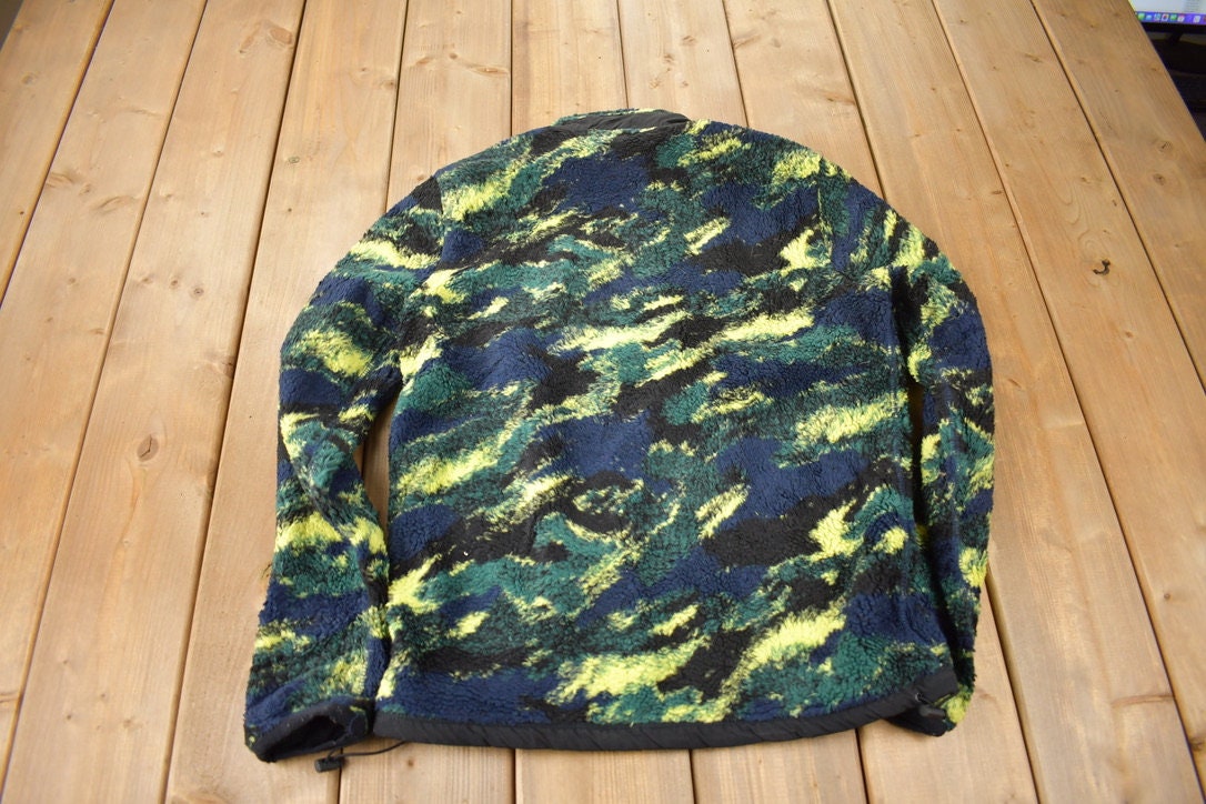 Vintage Y2K American Eagle Tiger Camo Fleece Sweater Size S