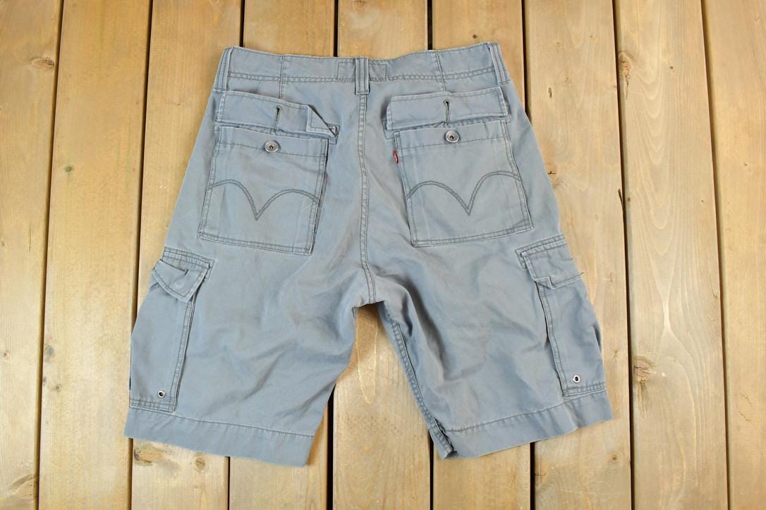 Vintage 1990s Levis Cargo Jean Shorts
