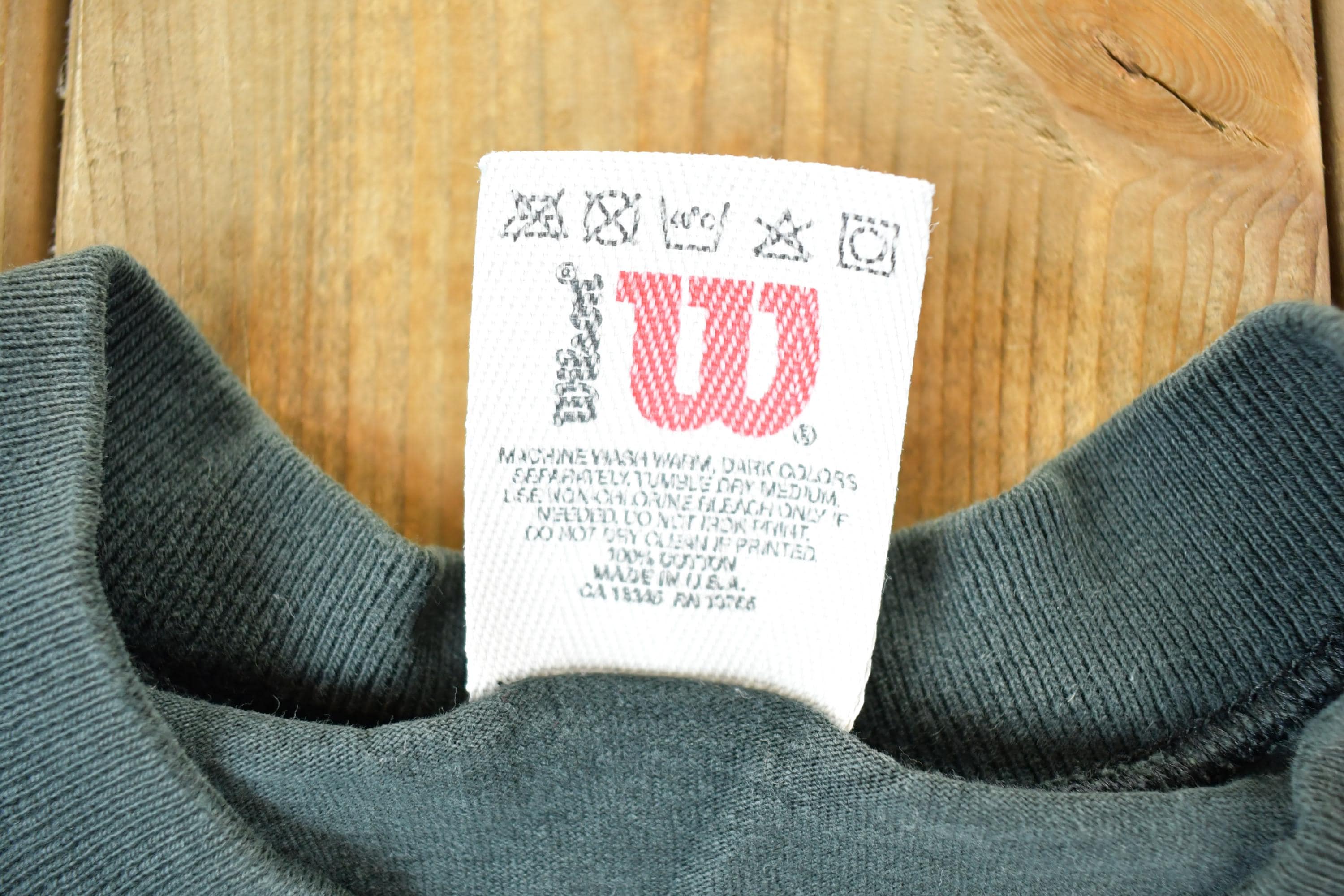 Vintage 1990s Wilson Athletic Wear Souvenir T-Shirt Men's XL