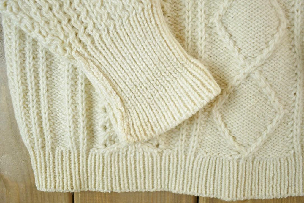 Vintage 1990s St Michael 100% Cable Knit Wool Knit Sweater