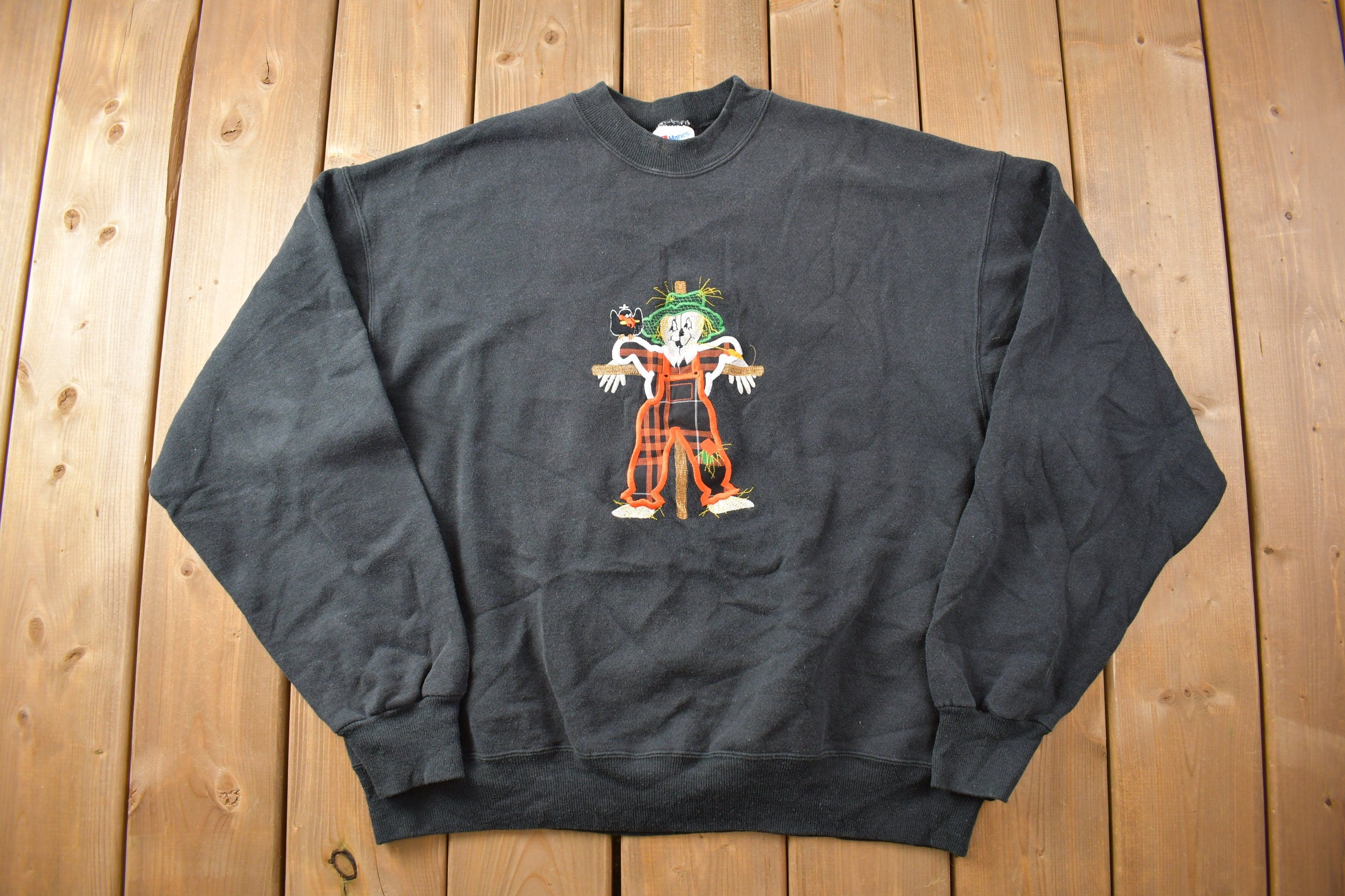 Vintage 1990s Scarecrow Embroidered Graphic Crewneck Sweatshirt