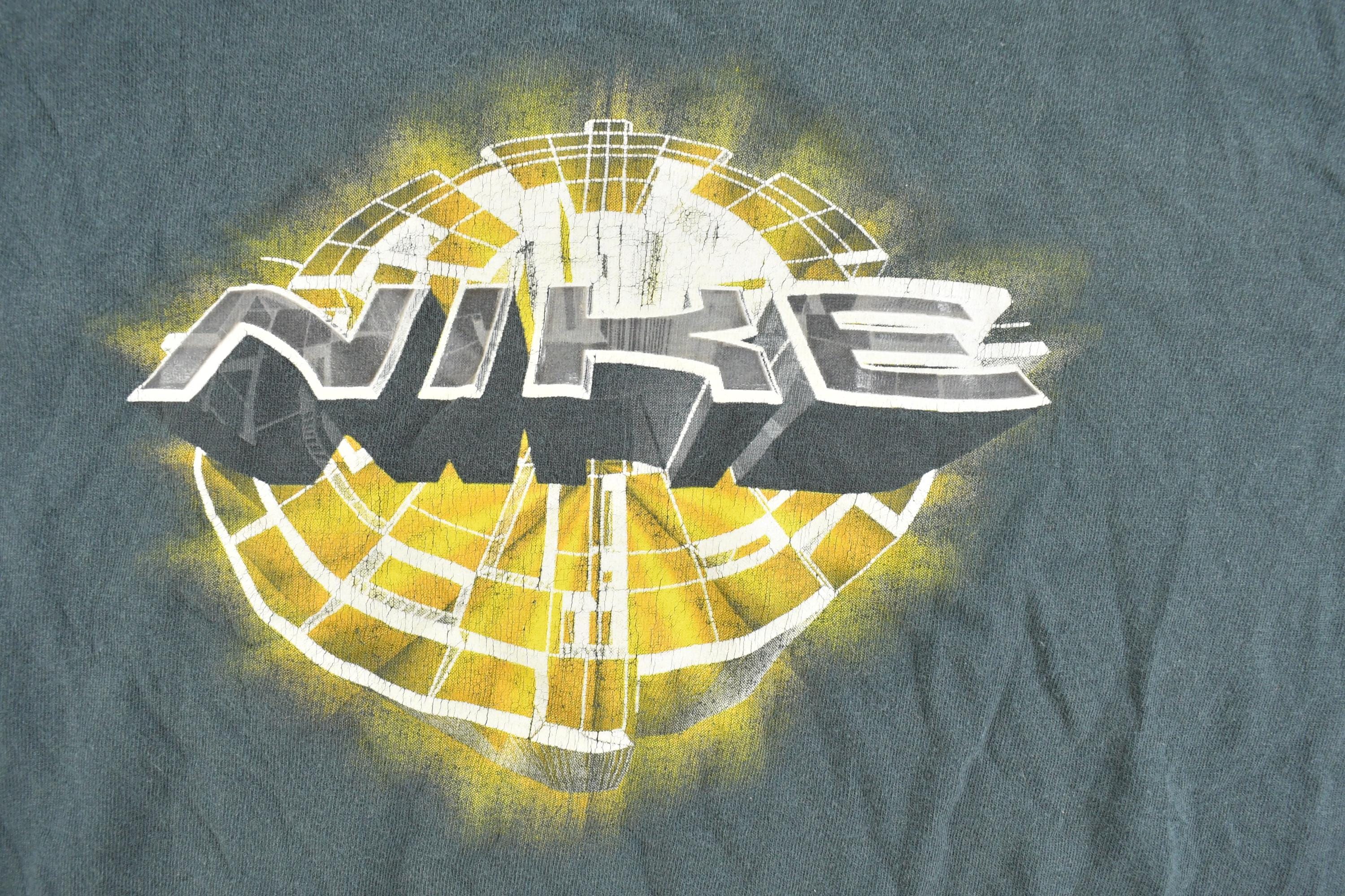 Vintage 1990s Nike Graphic Long Sleeve T-Shirt