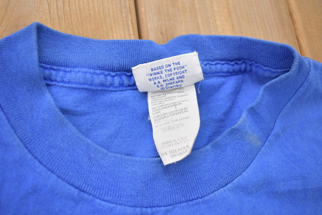 Vintage 1990s Winnie The Pooh Cartoon Blue Pajama T-Shirt