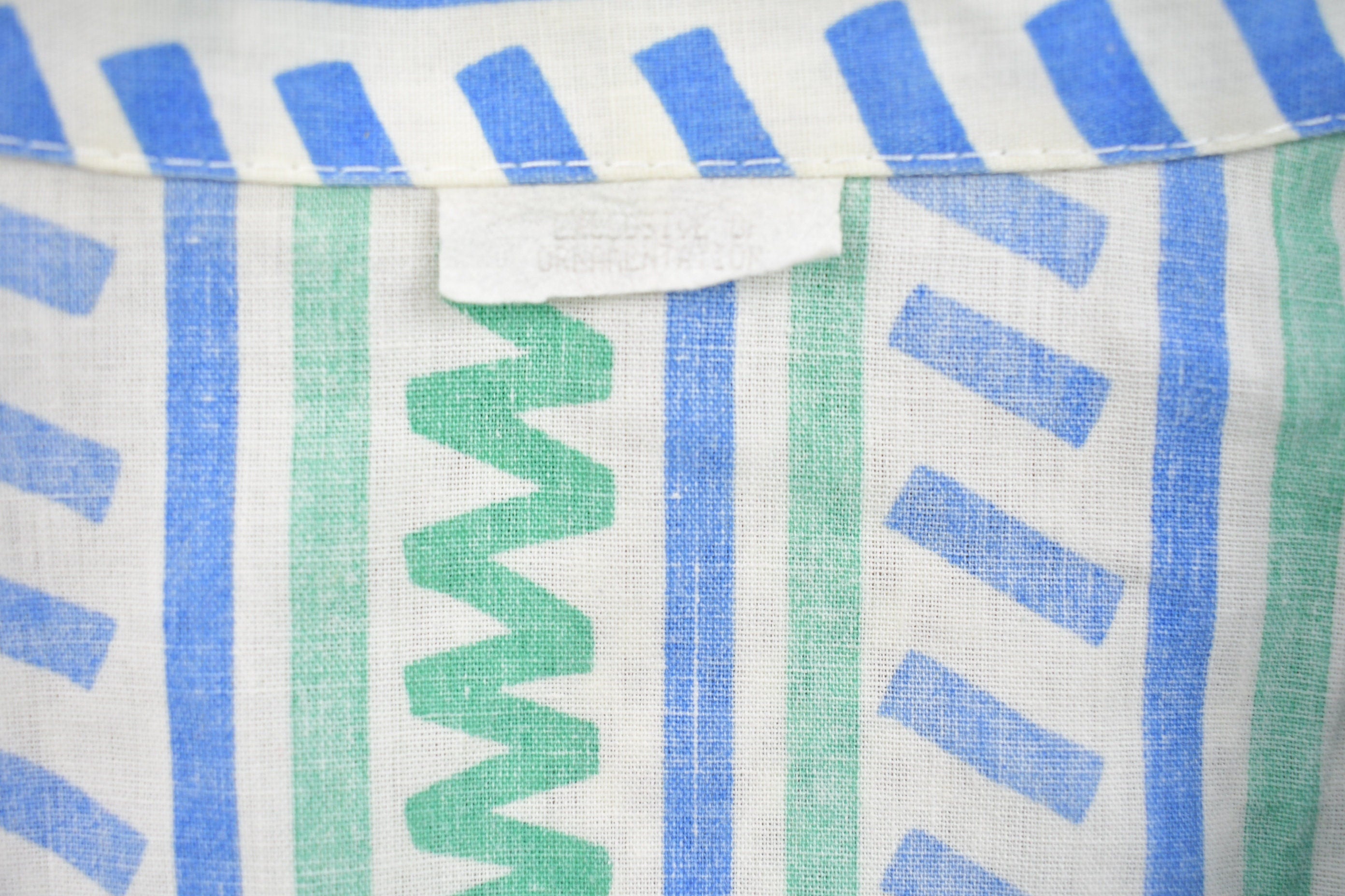 Vintage 1980s Button Up T Shirt