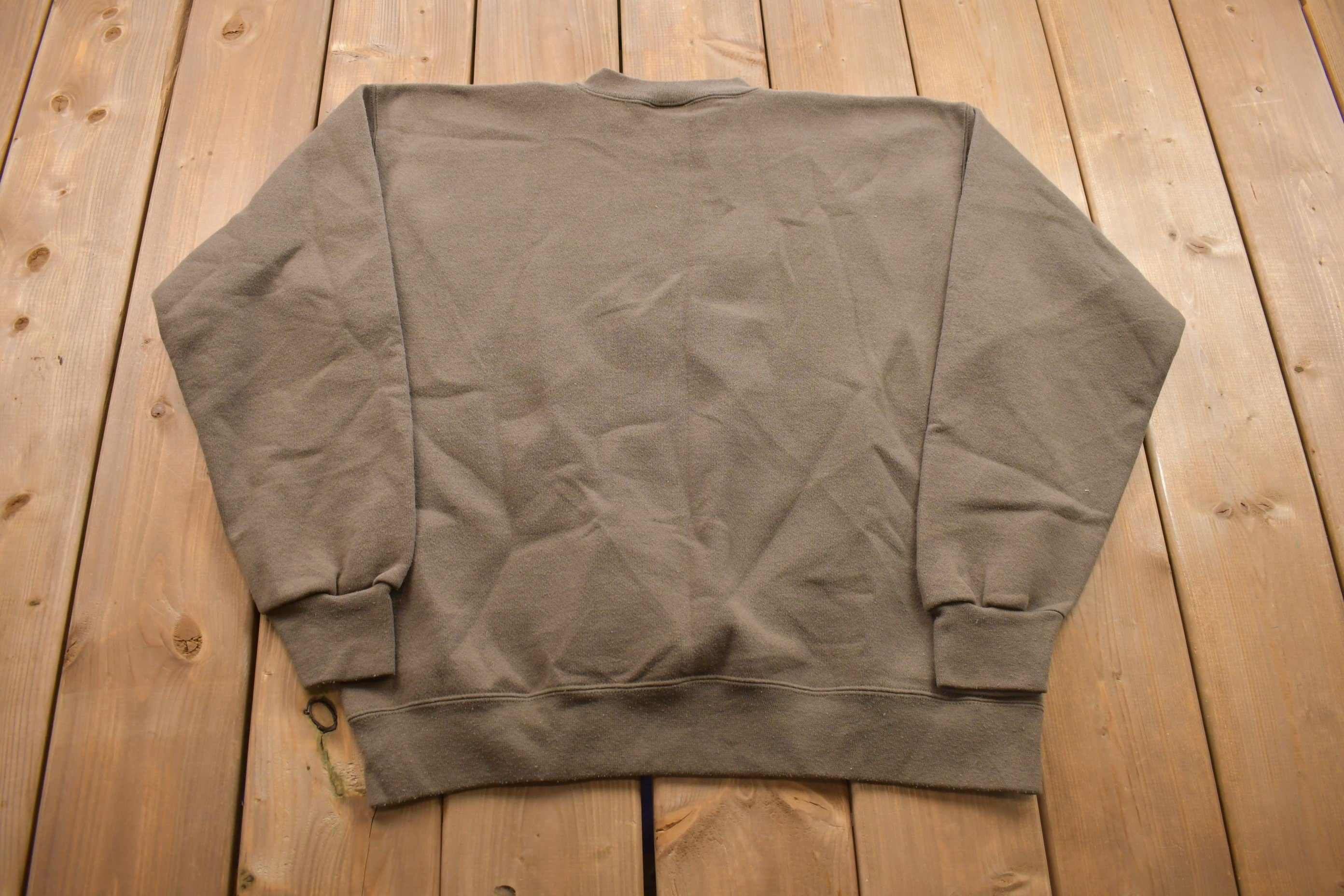 Vintage 1990s Pro Spirit Flowers Crewneck Sweatshirt