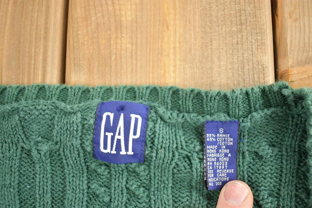 Vintage 1990s Gap Green 3D Colored Cable Knit V Neck Sweater