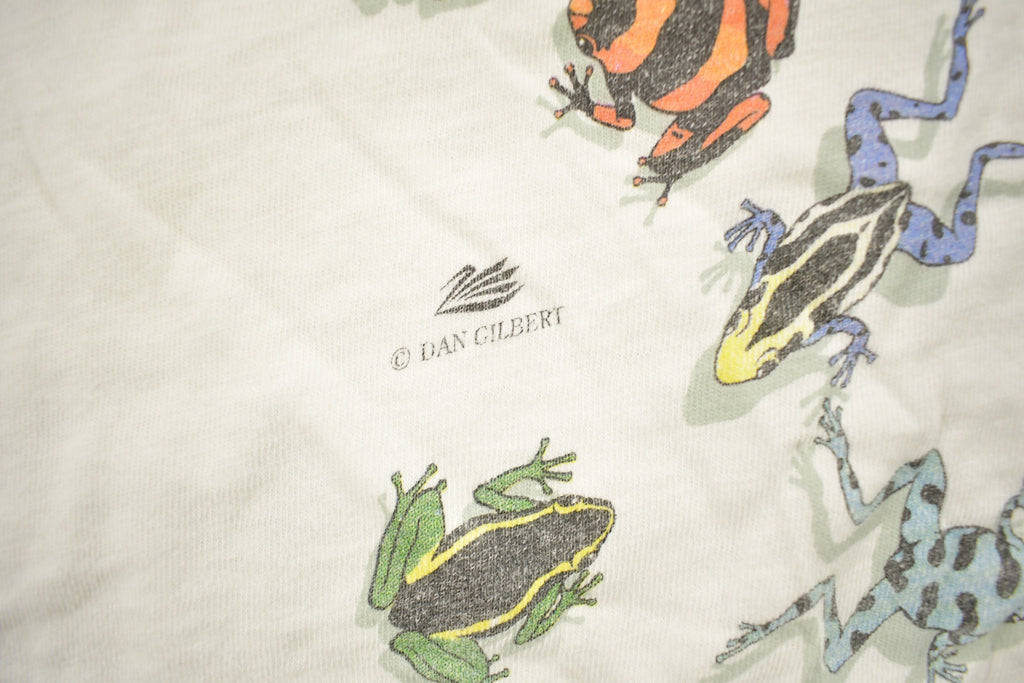 Vintage 1990s Frog Theme All Over Print Graphic T-Shirt