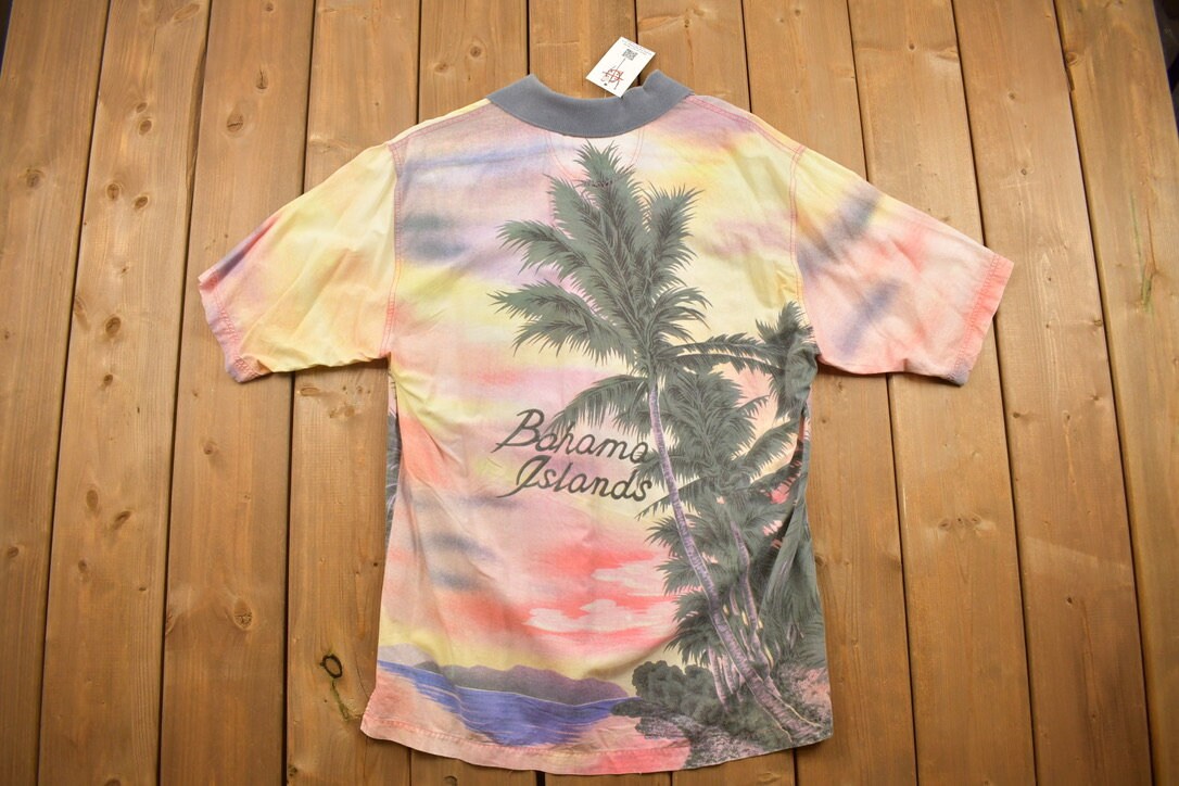 Vintage 1990s Tommy Bahama Button Up Shirt  1990s Button Up  Vintage Flannel  Basic Button Up