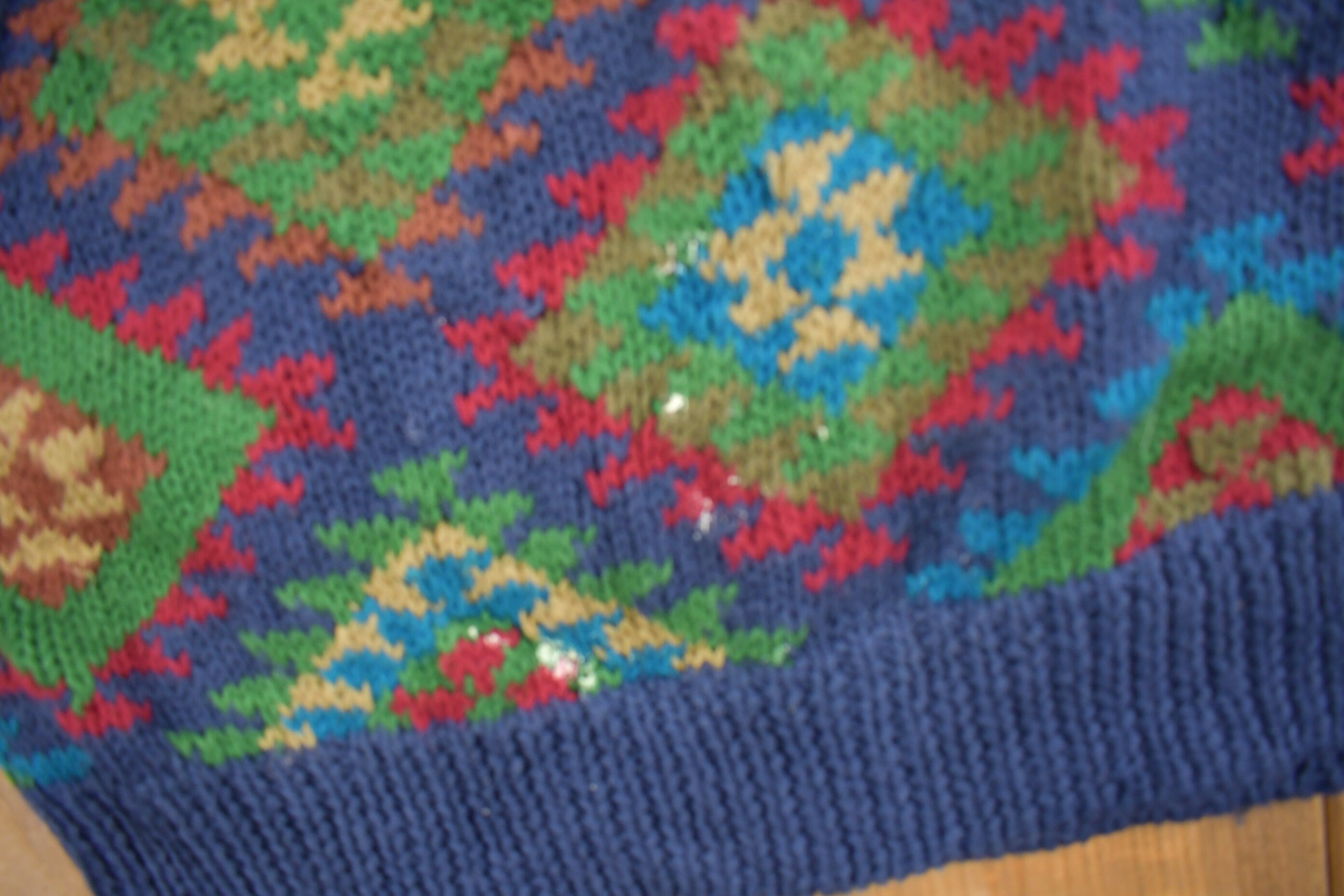Vintage 1990s Woolrich Aztec Pattern Knitted Crewneck Sweater