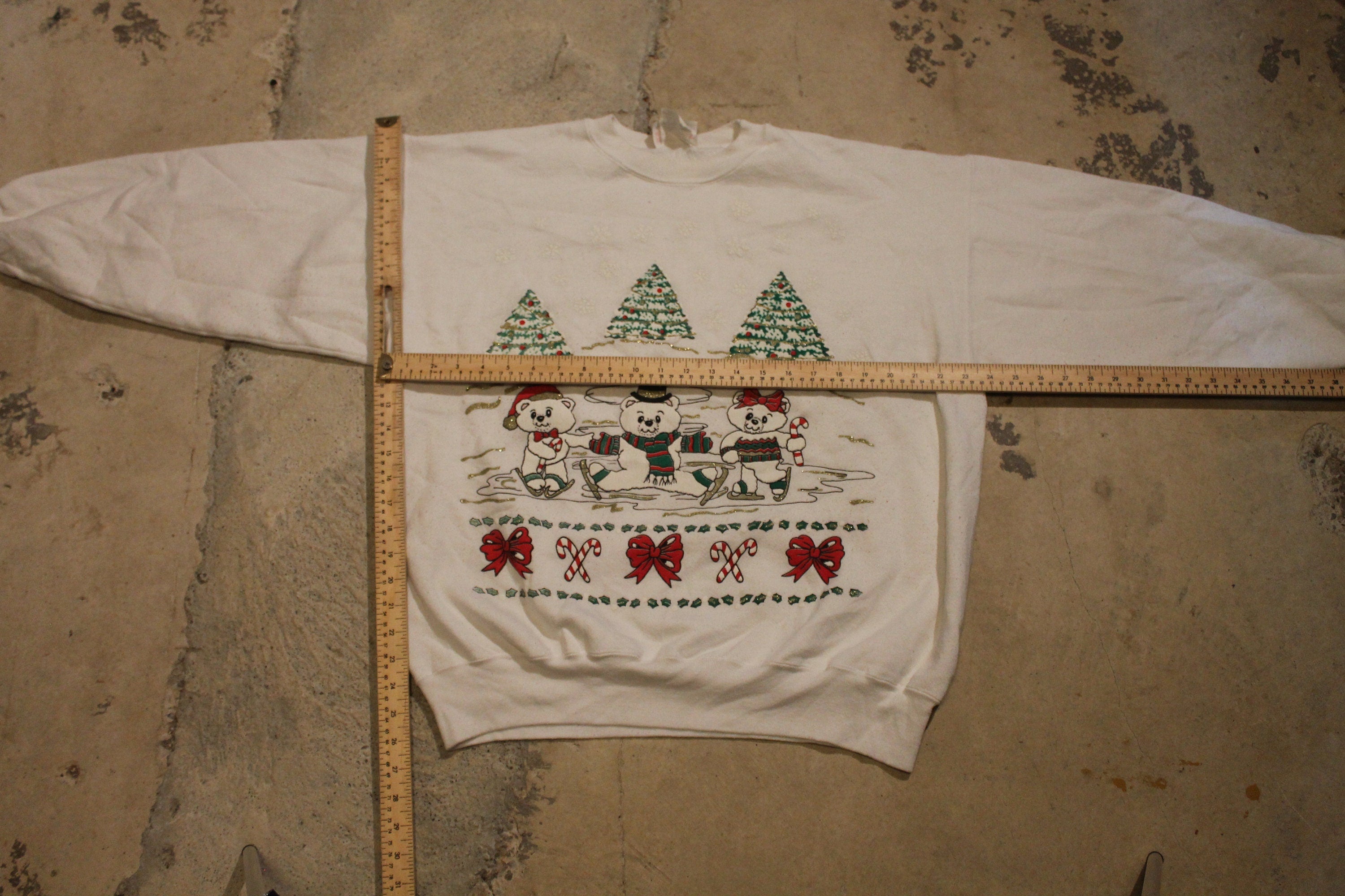 Vintage 1990s Christmas Crewneck Sweater , 90s Holiday Crewneck , Cartoon , Winter Wear , Festive Graphic , Candy Cane