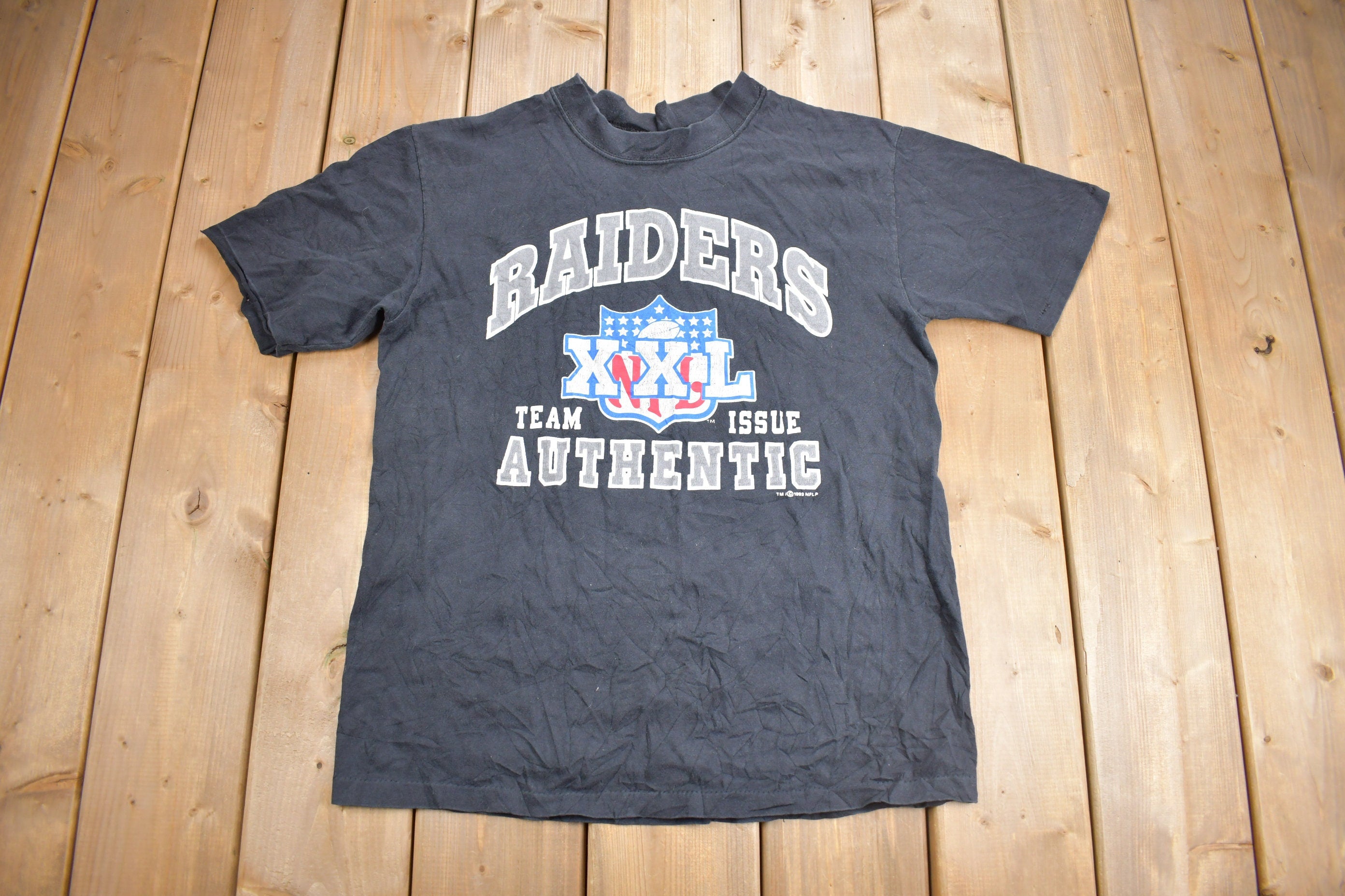 Vintage 1993 Los Angeles Raiders NFL Graphic T-Shirt
