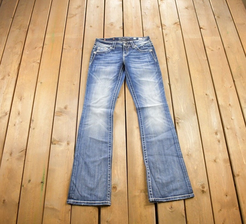 Vintage Y2K Miss Me Bedazzled Low Rise Jeans Size 26x31