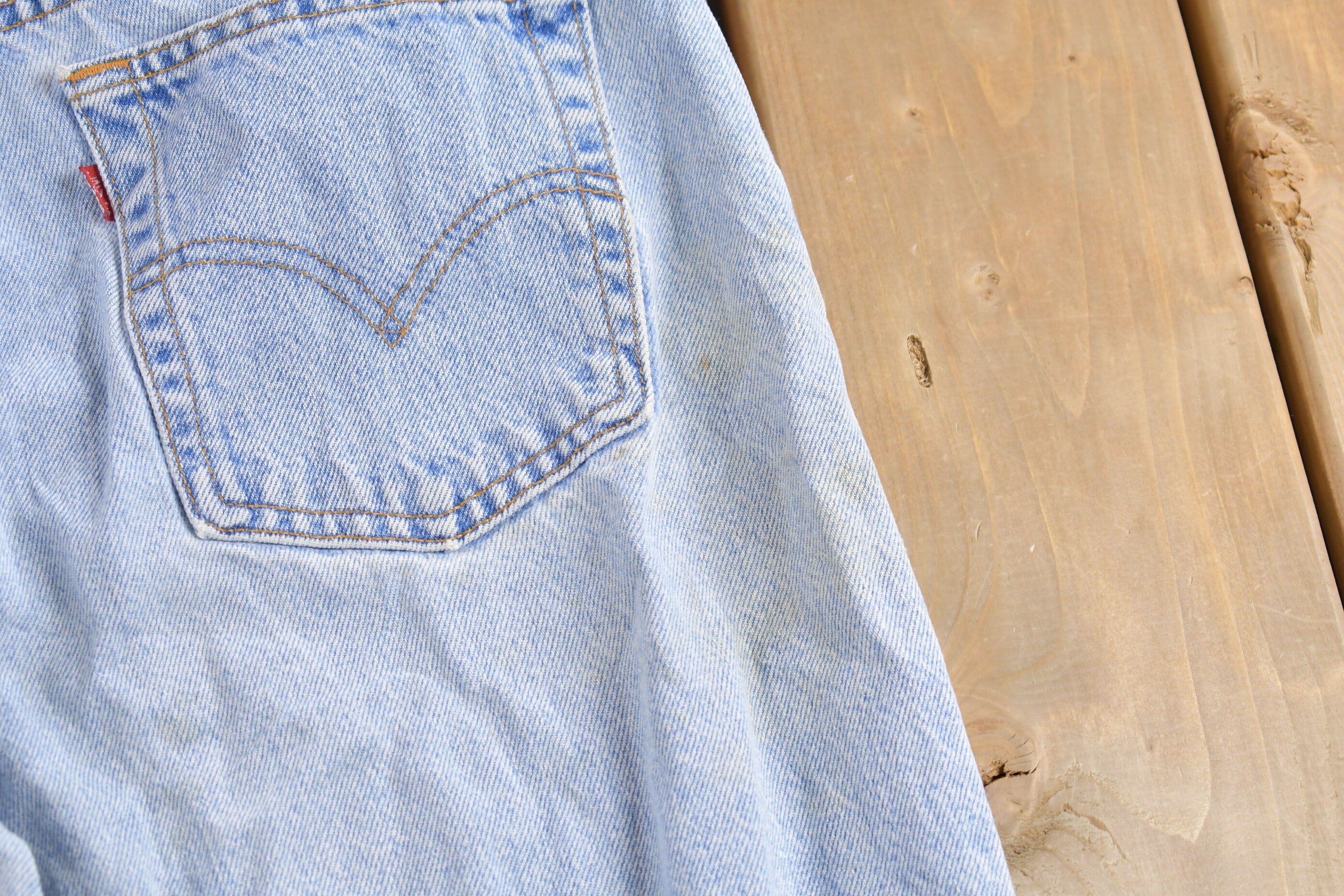 Vintage 1990s Levi's 521 Red Tab Denim Jeans Size 32 x 29.5