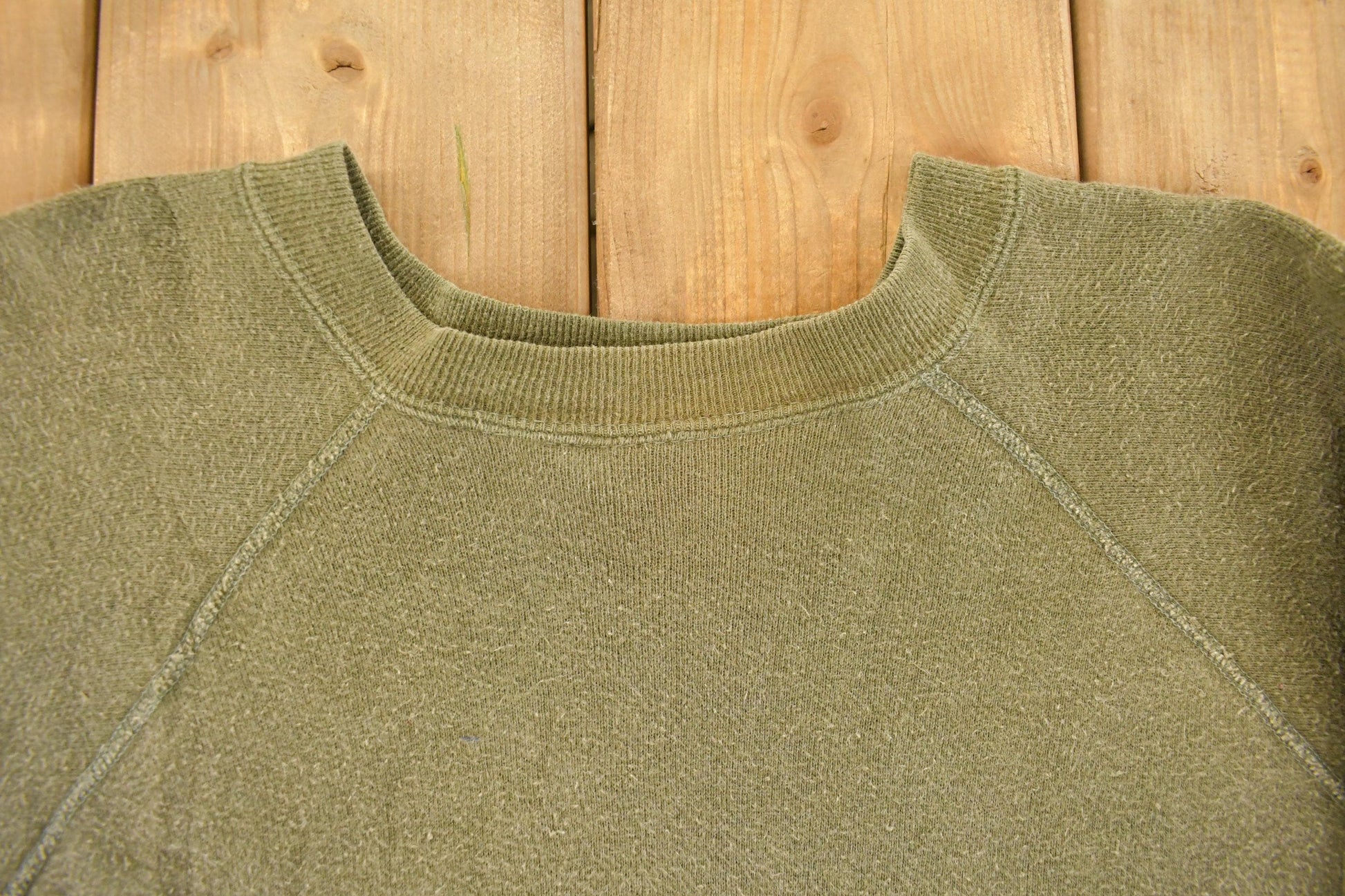 Vintage 1960s Allied Clothiers Blank Sun Faded Crewneck Sweatshirt Men's Small