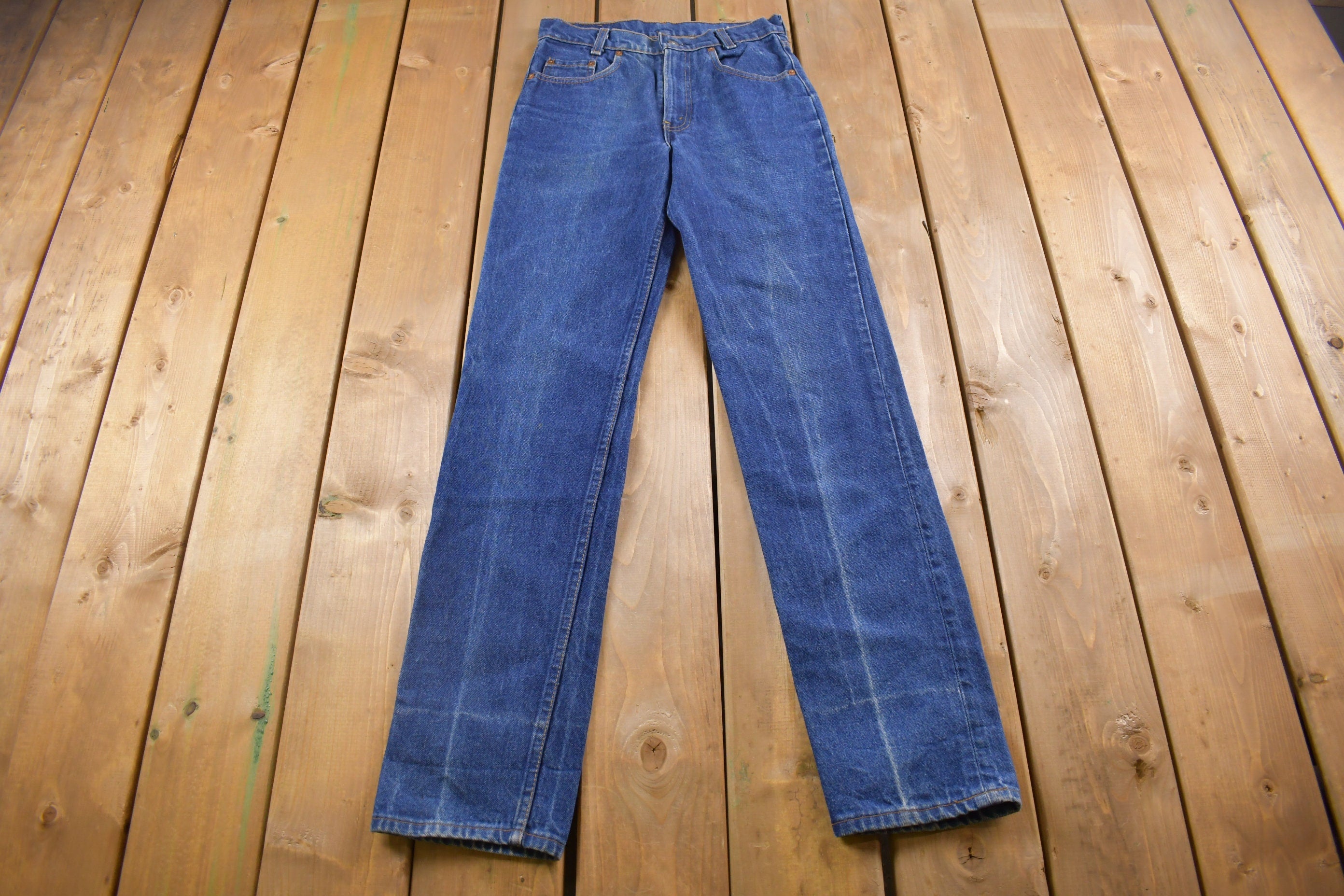 Vintage 1980s Levi's Red Tab Jeans Size 28 x 33