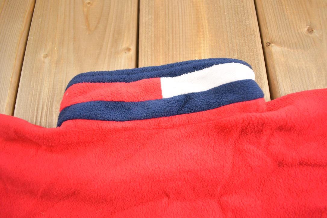 Vintage 1990s Tommy Hilfiger Fleece Zip Up Sweater