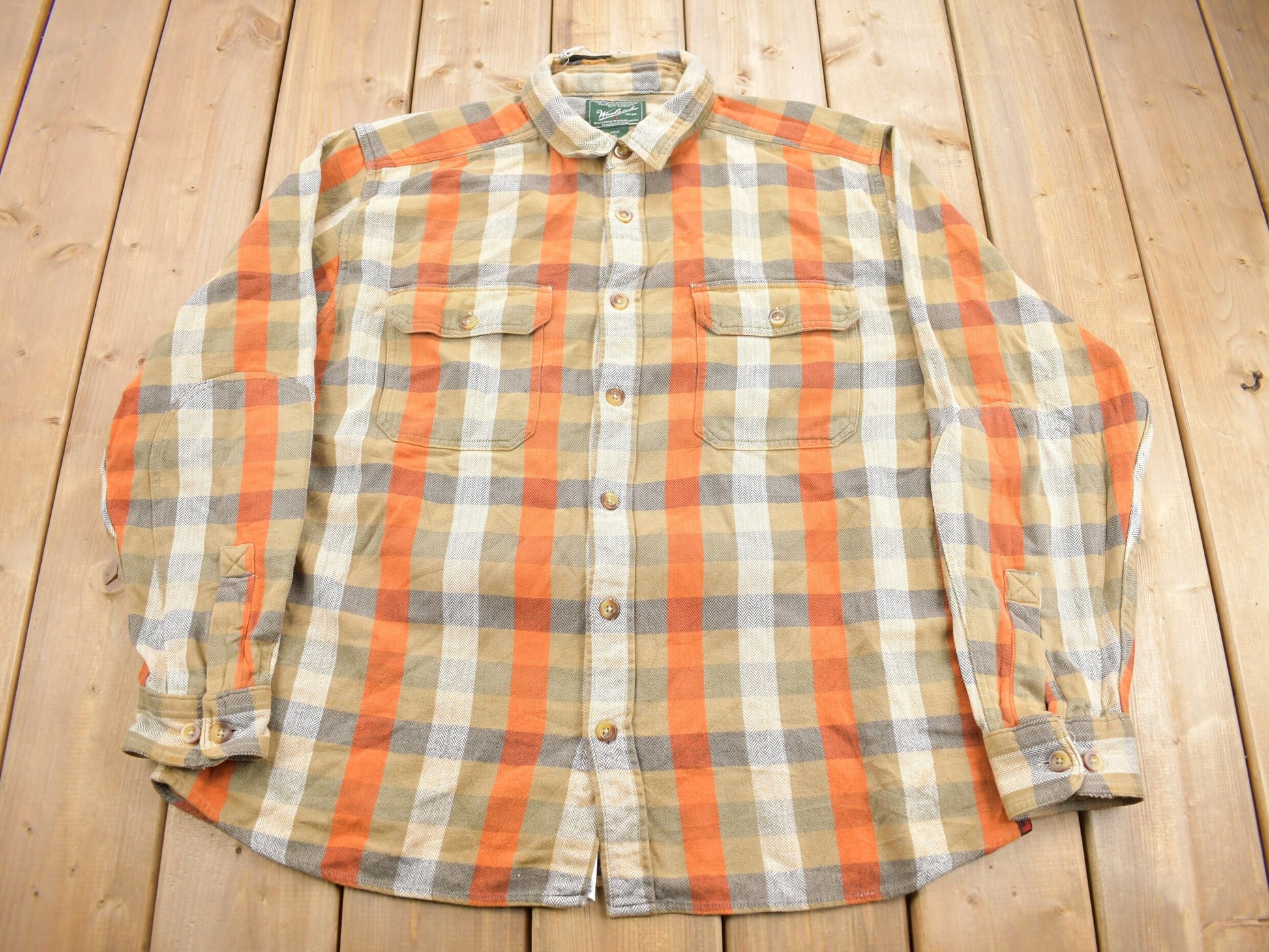 Vintage Y2K Woolrich Button Up Plaid Flannel Shirt /