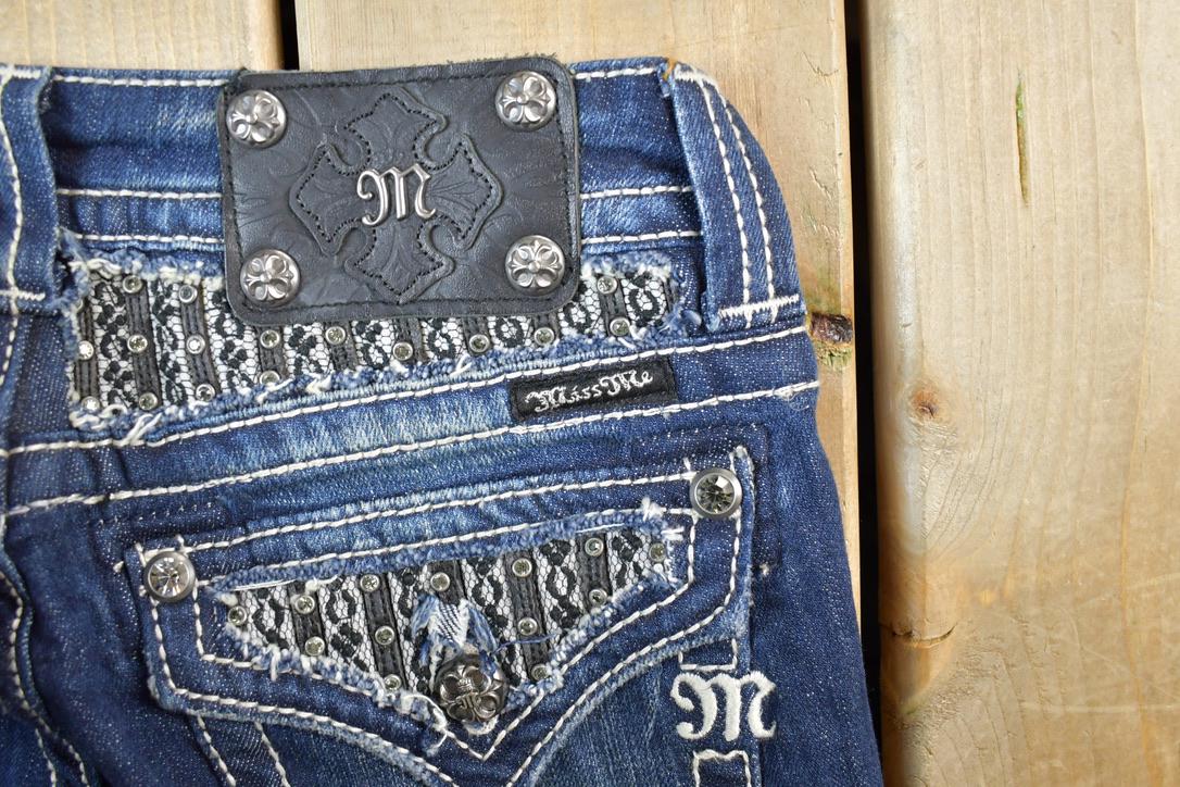 Vintage Y2K Miss Me Bedazzled Low Rise Jeans Size 26x31