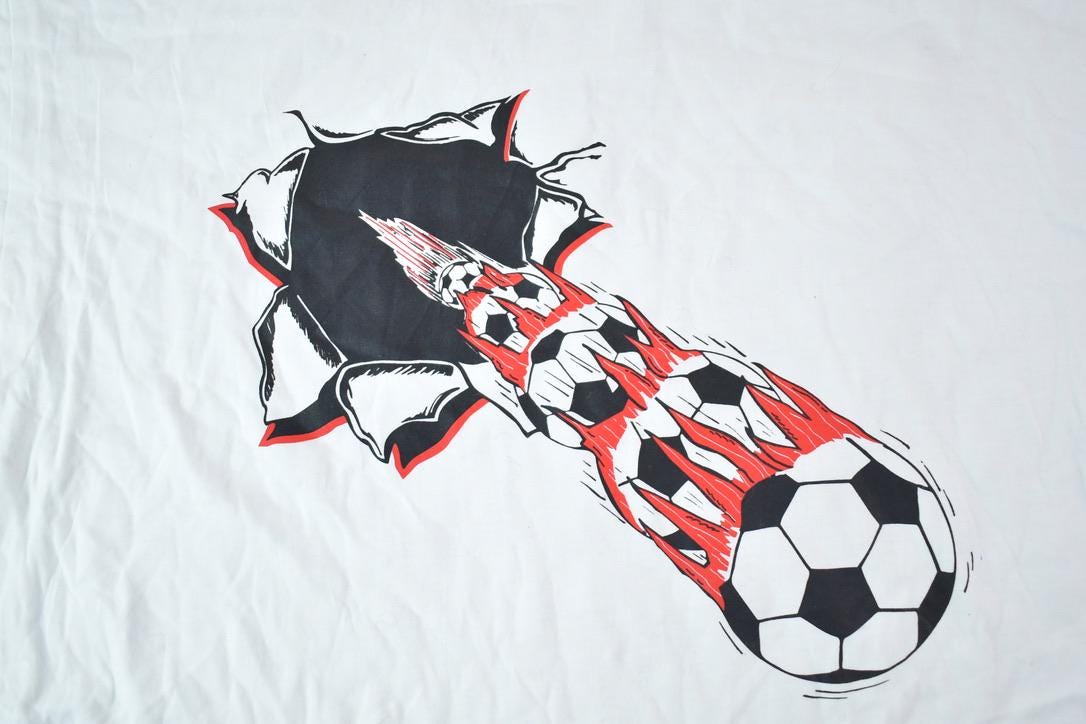Vintage 1996 Euro Croatia Soccer Souvenir Single Stitch Graphic Print T-Shirt Made In USA