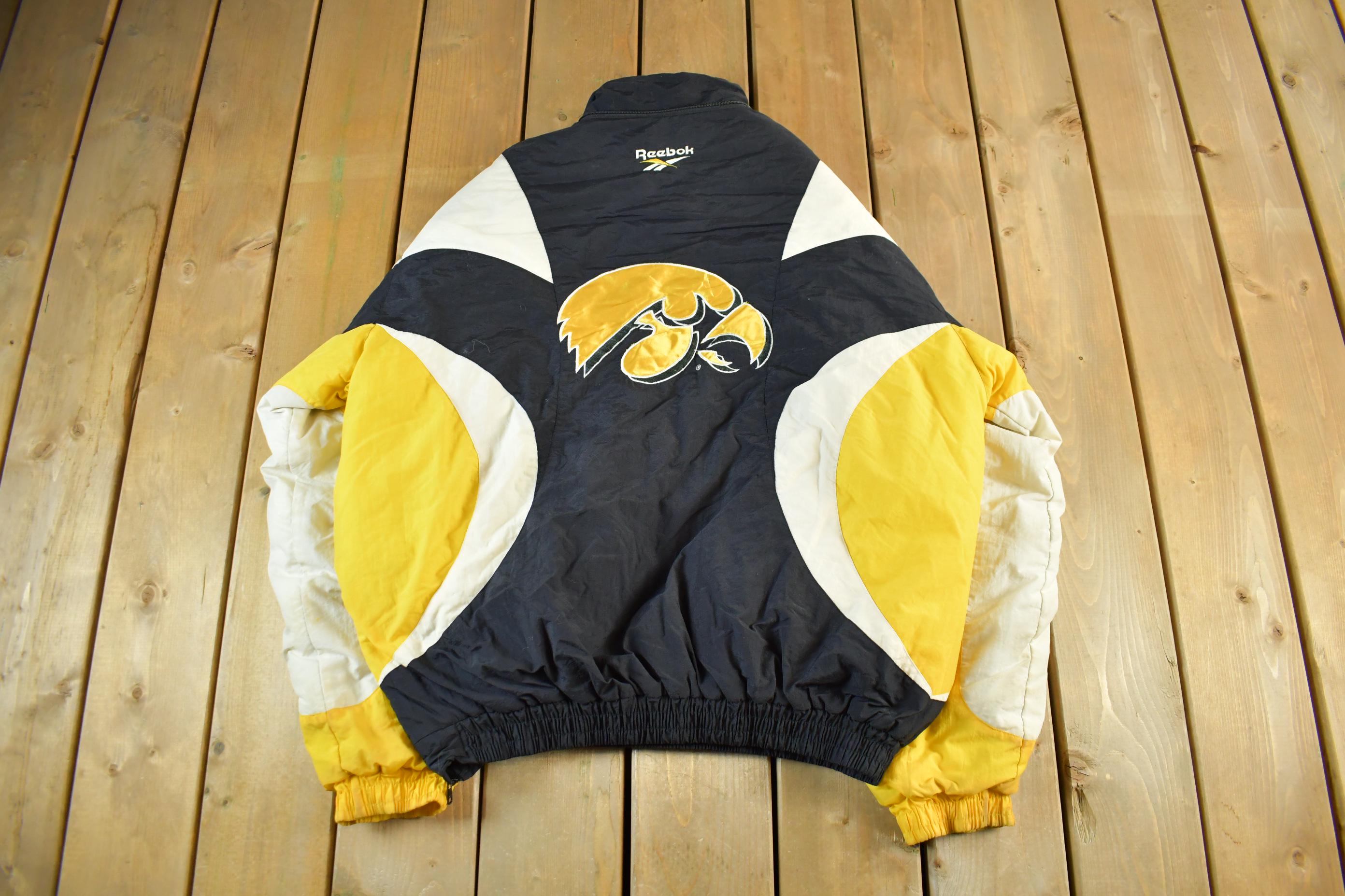 Vintage 1990s University of Iowa Hawkeyes Anorak Jacket Men's Large  Embroidered  Varsity Jacket  Sportswear  Americana