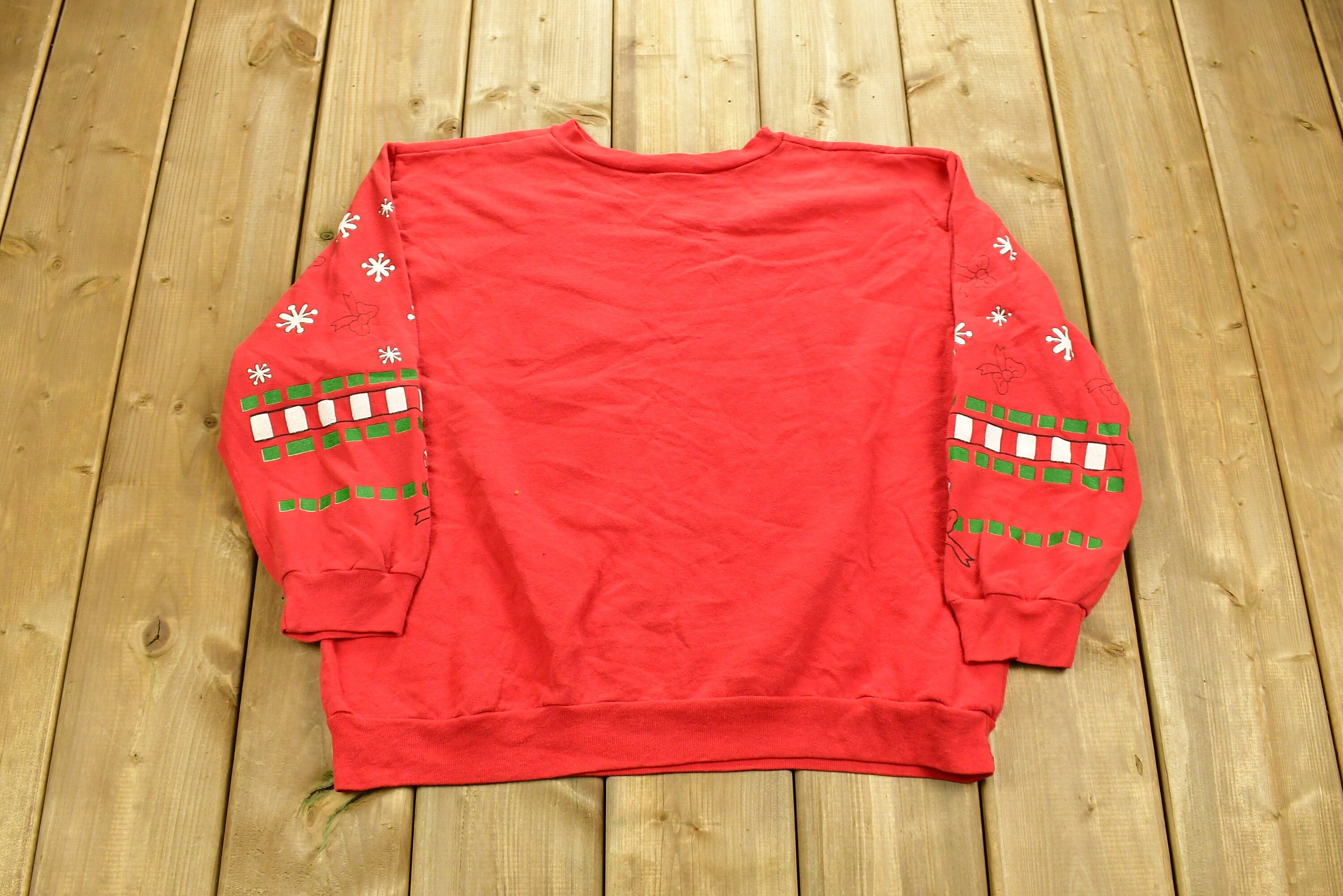 Vintage 1990's Christmas Crewneck Sweater , 90s Holiday Crewneck , Winter Wear , Festive Graphic Print , All Over Print