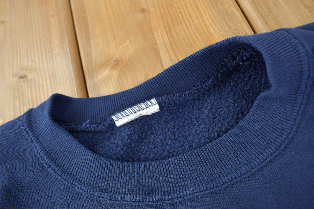 Vintage 1990s Peace On Earth Embroidered Crewneck Sweatshirt Made In USA