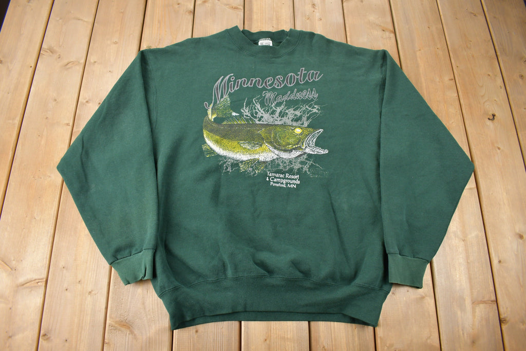Vintage 1990s Minnesota Madness Walleye Fishing Graphic Crewneck Sweatshirt Made In USA