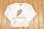 Vintage 1990s Minnesota Bulldog Hockey Cartoon Graphic Print Crewneck Sweatshirt Men's M