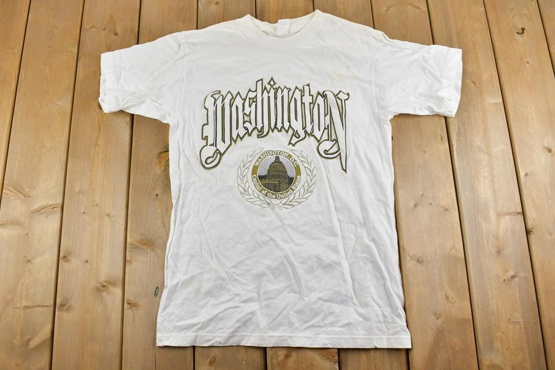 Vintage 1990s Washington Souvenir T-Shirt