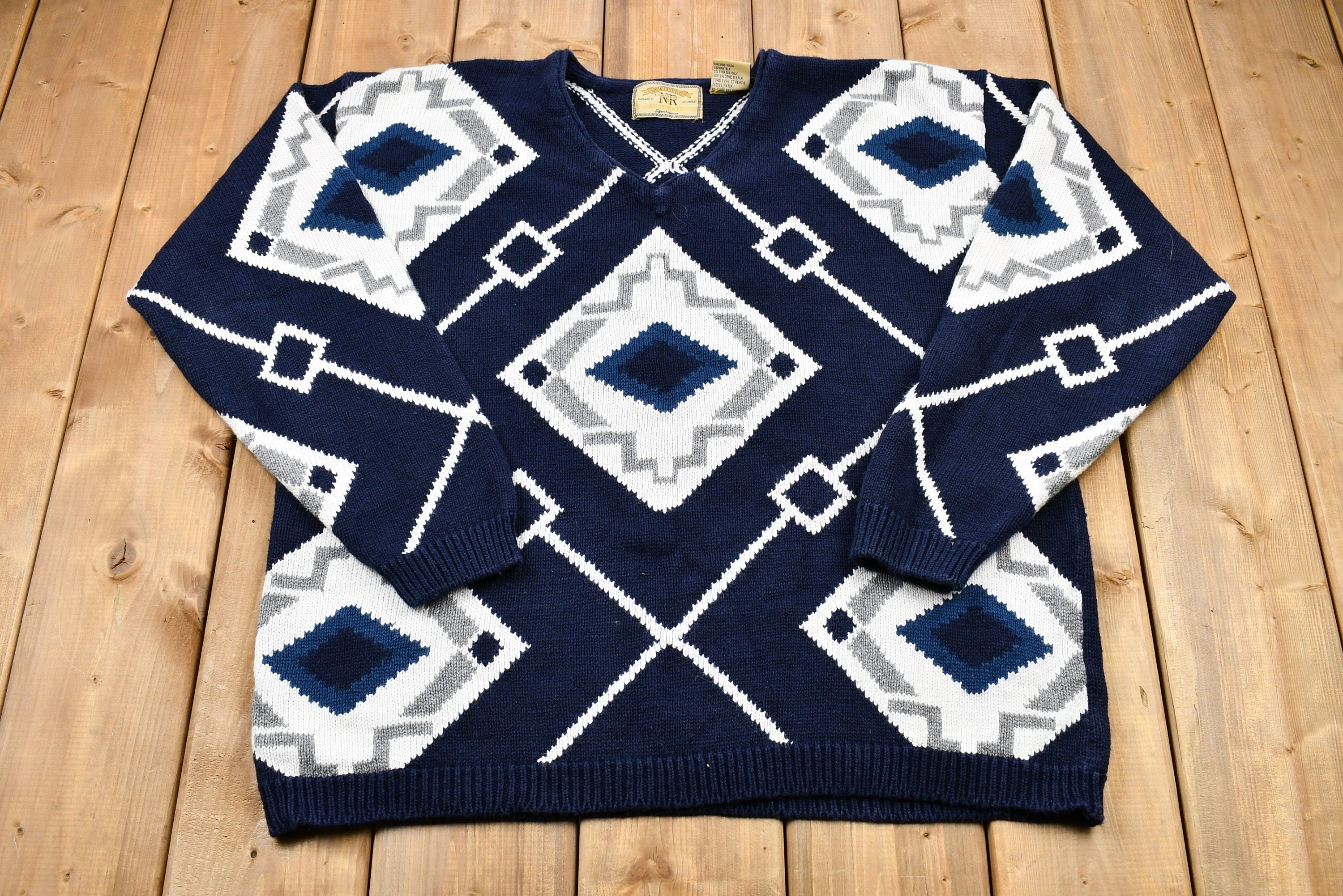 Vintage 1990s Abstract Diamond Knit Crewneck Sweater