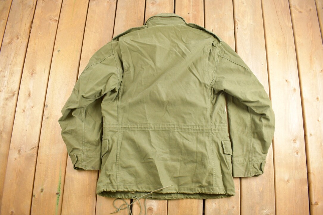 Vintage 1967 Military US Army Sateen Field Jacket / OG 107 / Button Up Jacket / US Army Green / Streetwear Fashion / Army Jacket