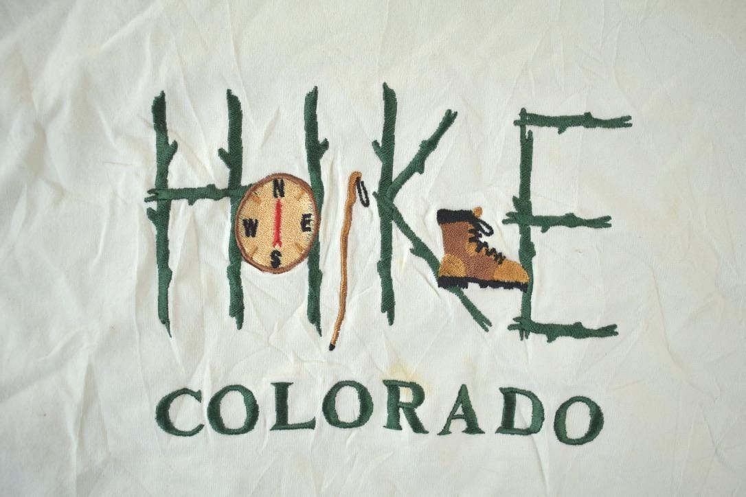 Vintage 1990s Colorado Hiking Souvenir Single Stitch Graphic Print T-Shirt