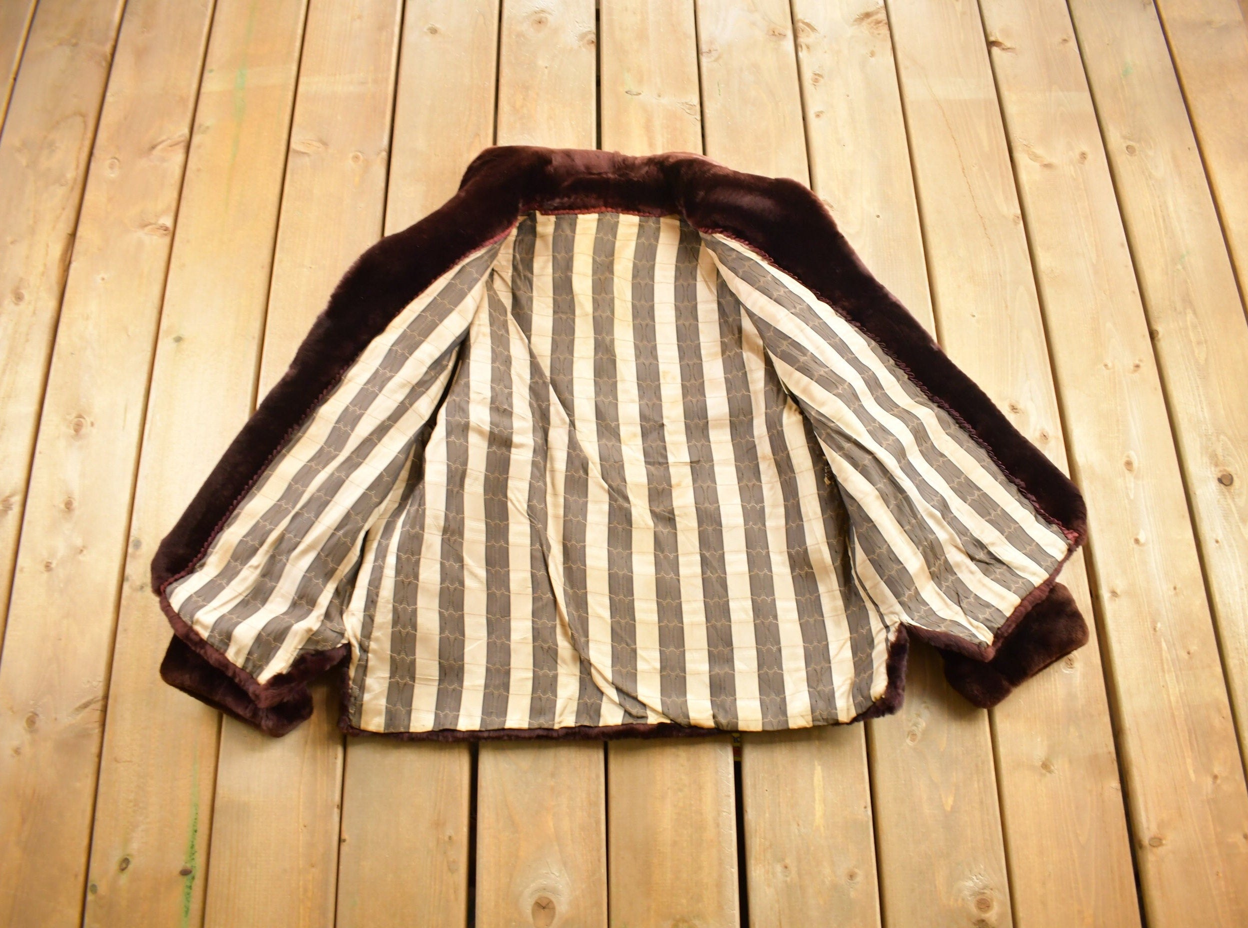 Vintage 1970s Fur Coat /
