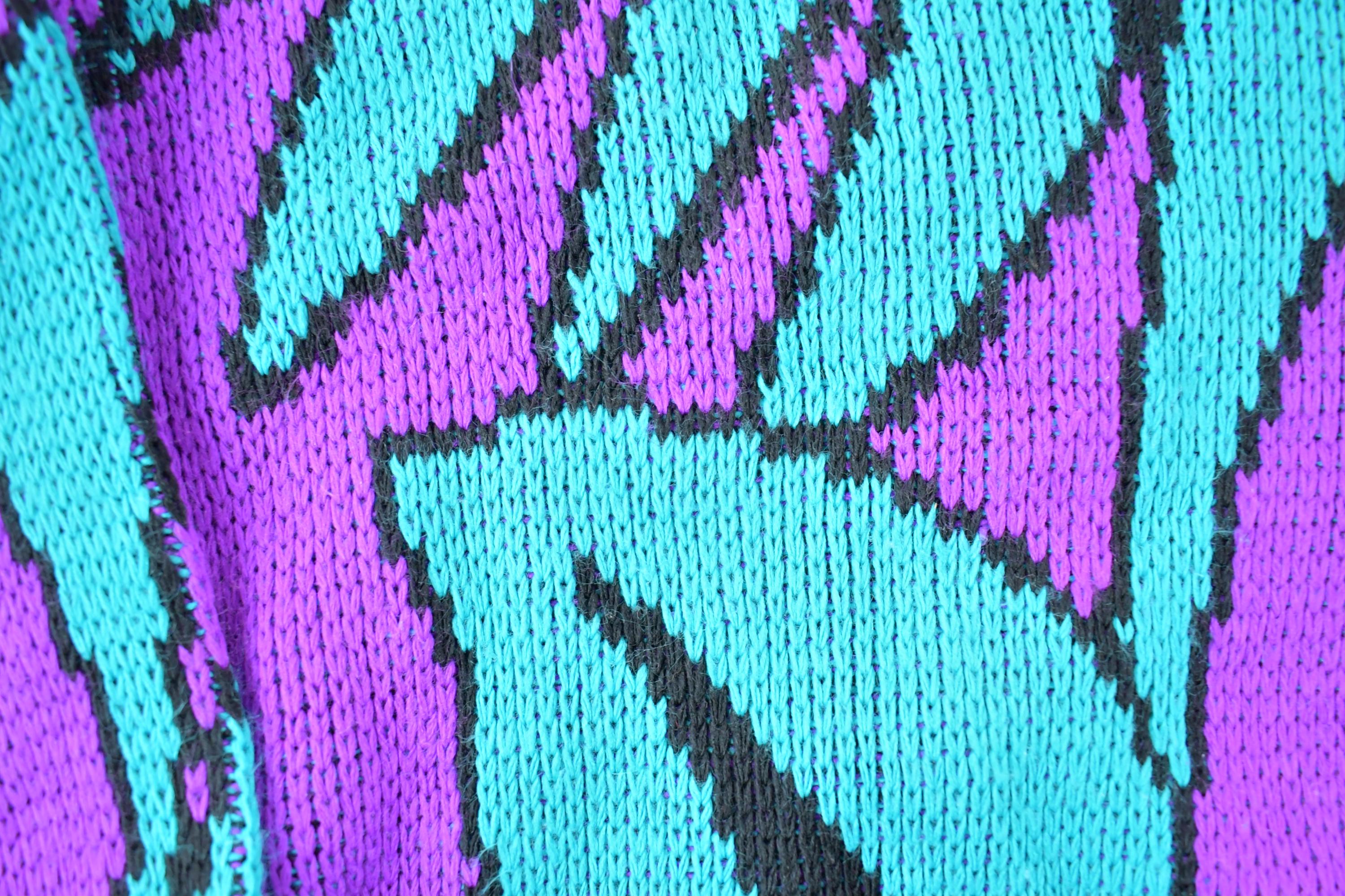 Vintage 1990s Design Funky Neon Leaf Pattern Knit Crewneck Sweater