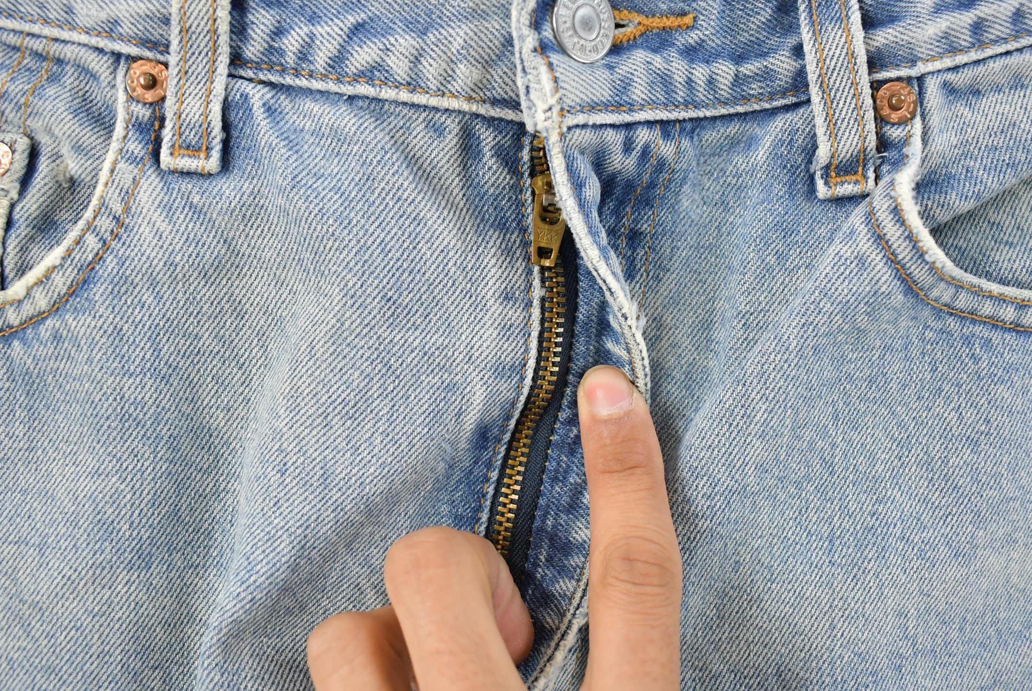 Vintage 1990s Levi's 505 Regular Straight Fit Denim Jeans Men's 33 x 29 / 90s Levi's / Distressed Sun Faded Jeans