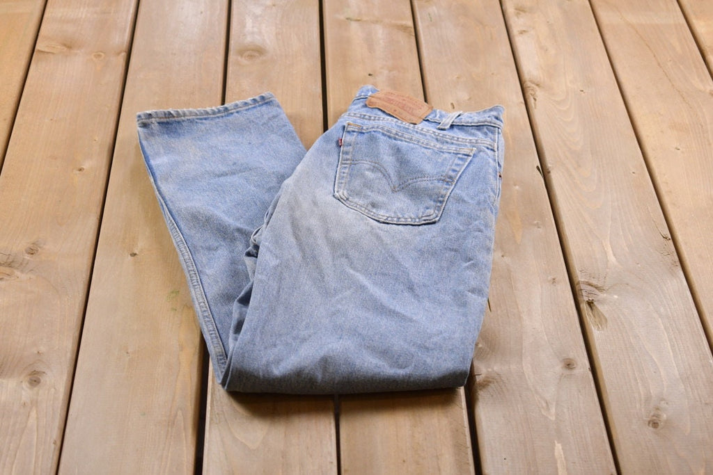 Vintage 1990s Levi's 505 Red Tab Denim Jeans Size 34 x 31