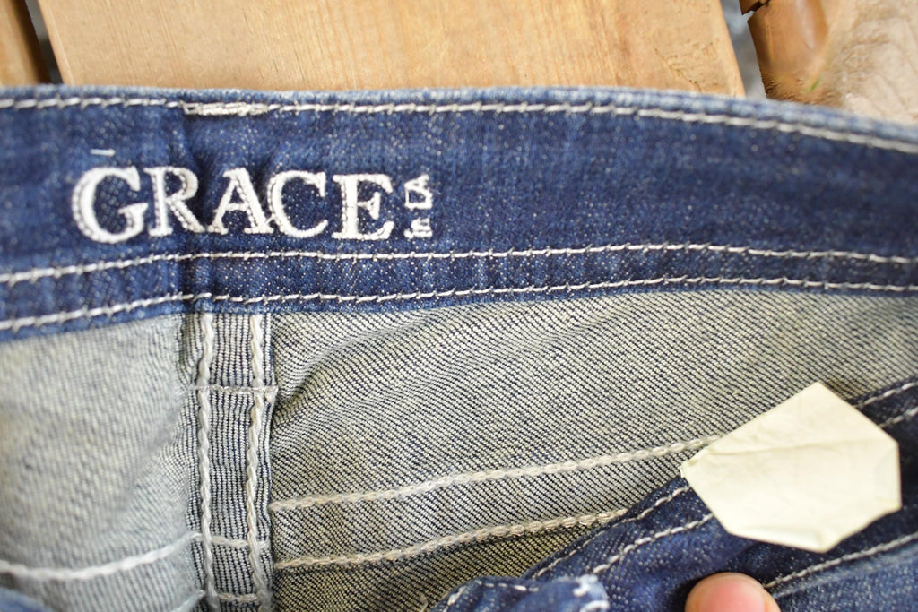 Vintage Deadstock Y2K Grace In LA Bedazzled Bootcut Low Rise Jeans Women's Size 26 x 32