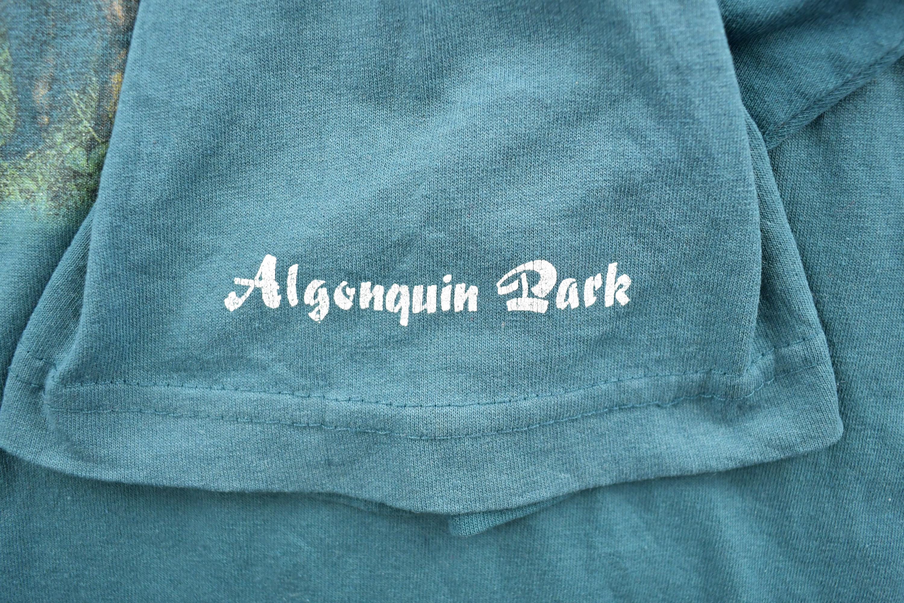 Vintage 1990s Algonquin Fox And Bear Theme Graphic T-Shirt