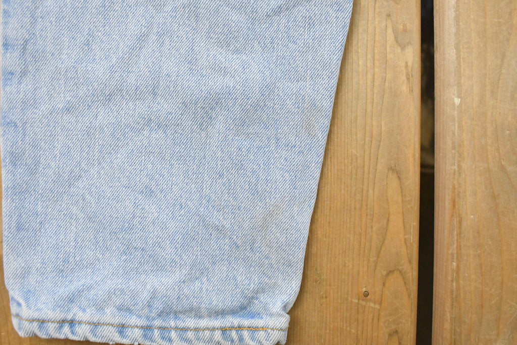 Vintage 1990s Levi's 550 Relaxed Tapered Denim Jeans Men's 30 x 30 / Made in USA