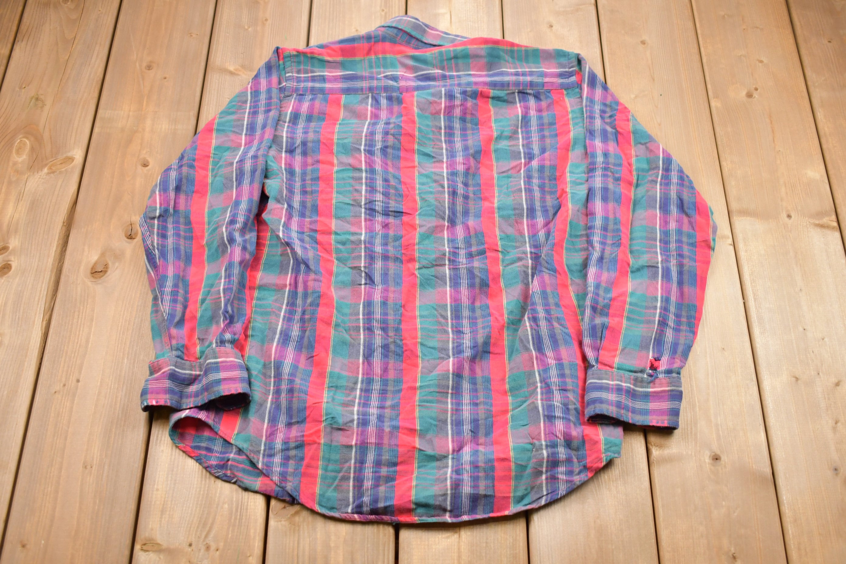 Vintage 1990s Woolrich Plaid Button Up Shirt