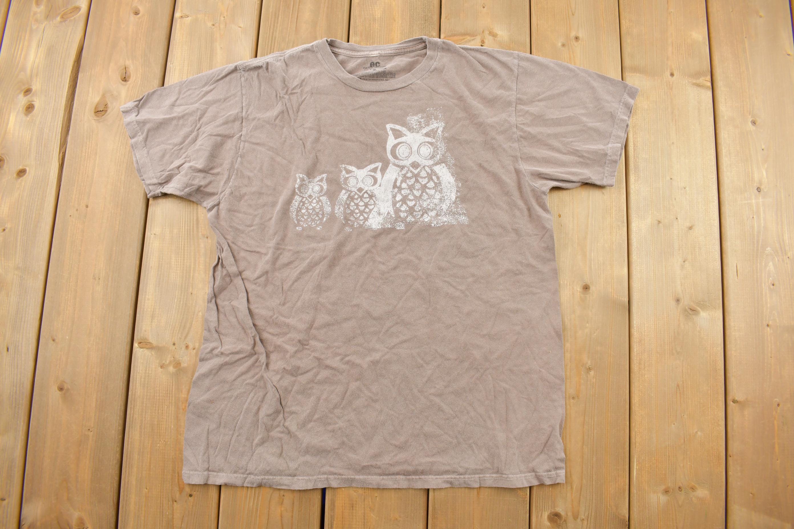 Vintage 1990s Theme Graphic T-Shirt